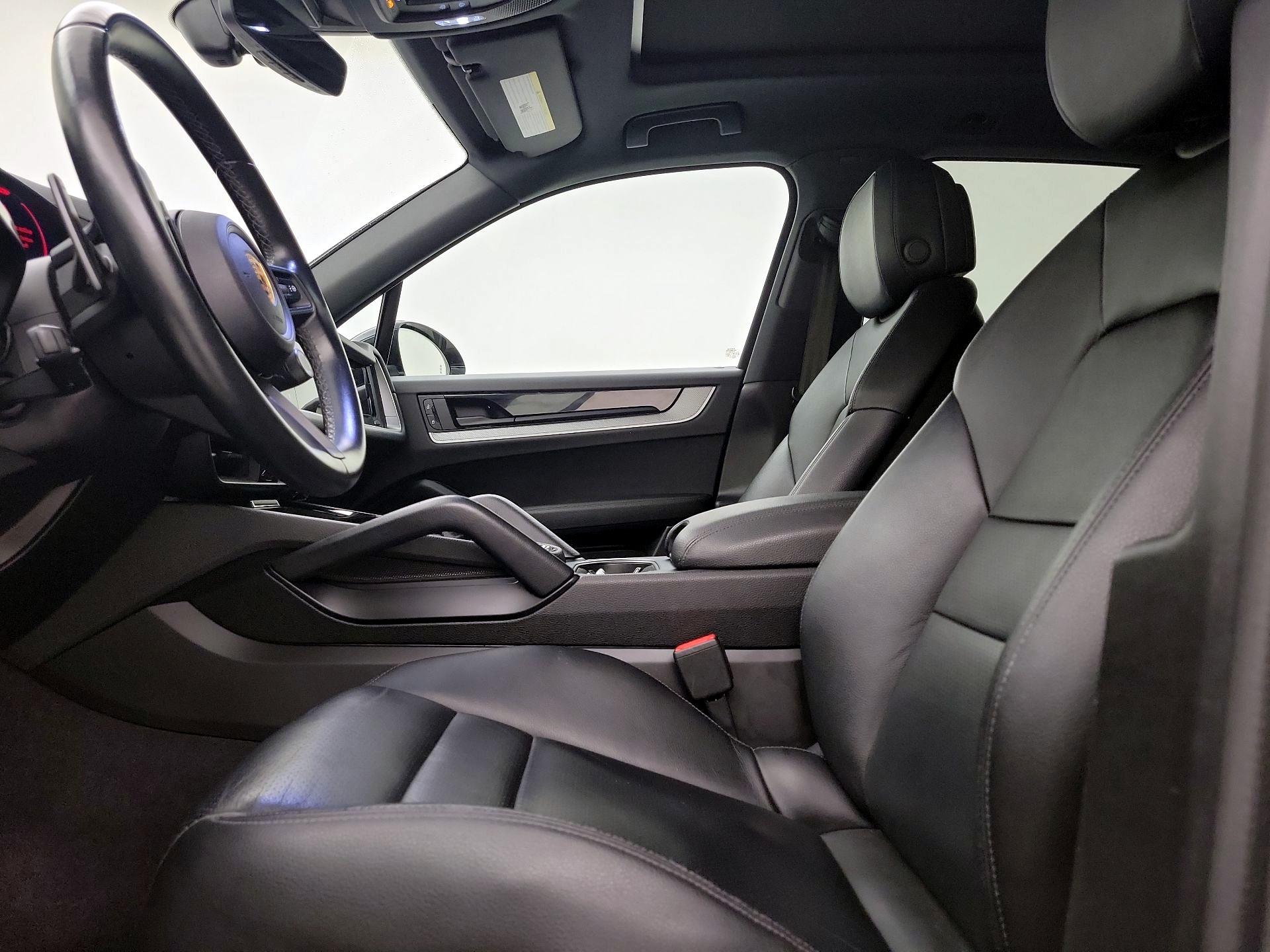 Thumbnail: 2024 Porsche Cayenne - 11