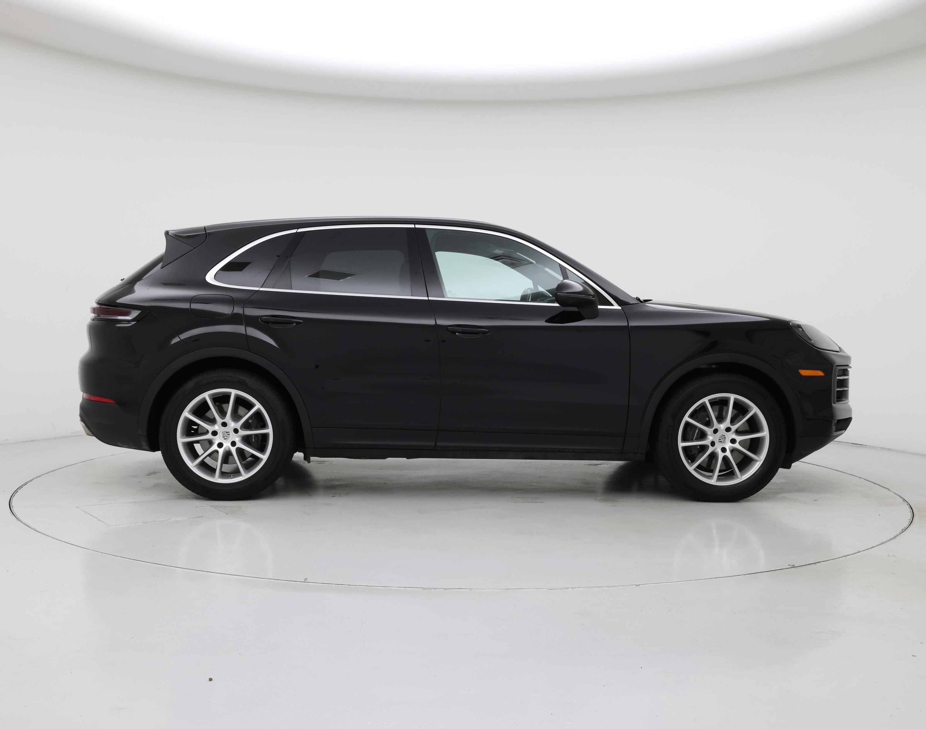 Thumbnail: 2024 Porsche Cayenne - 7