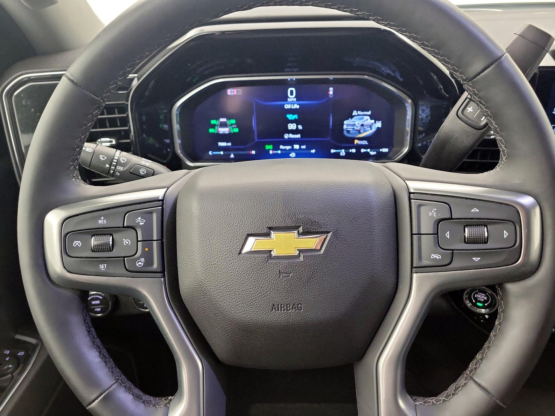 Thumbnail: 2026 Chevrolet Silverado 2500 - 10