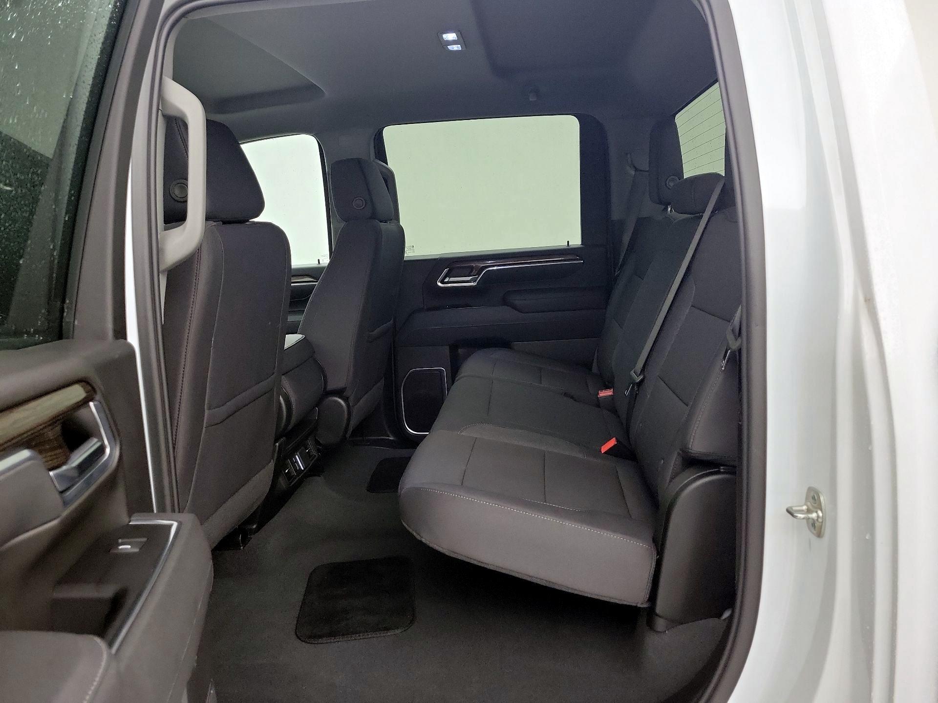 Thumbnail: 2026 Chevrolet Silverado 2500 - 20