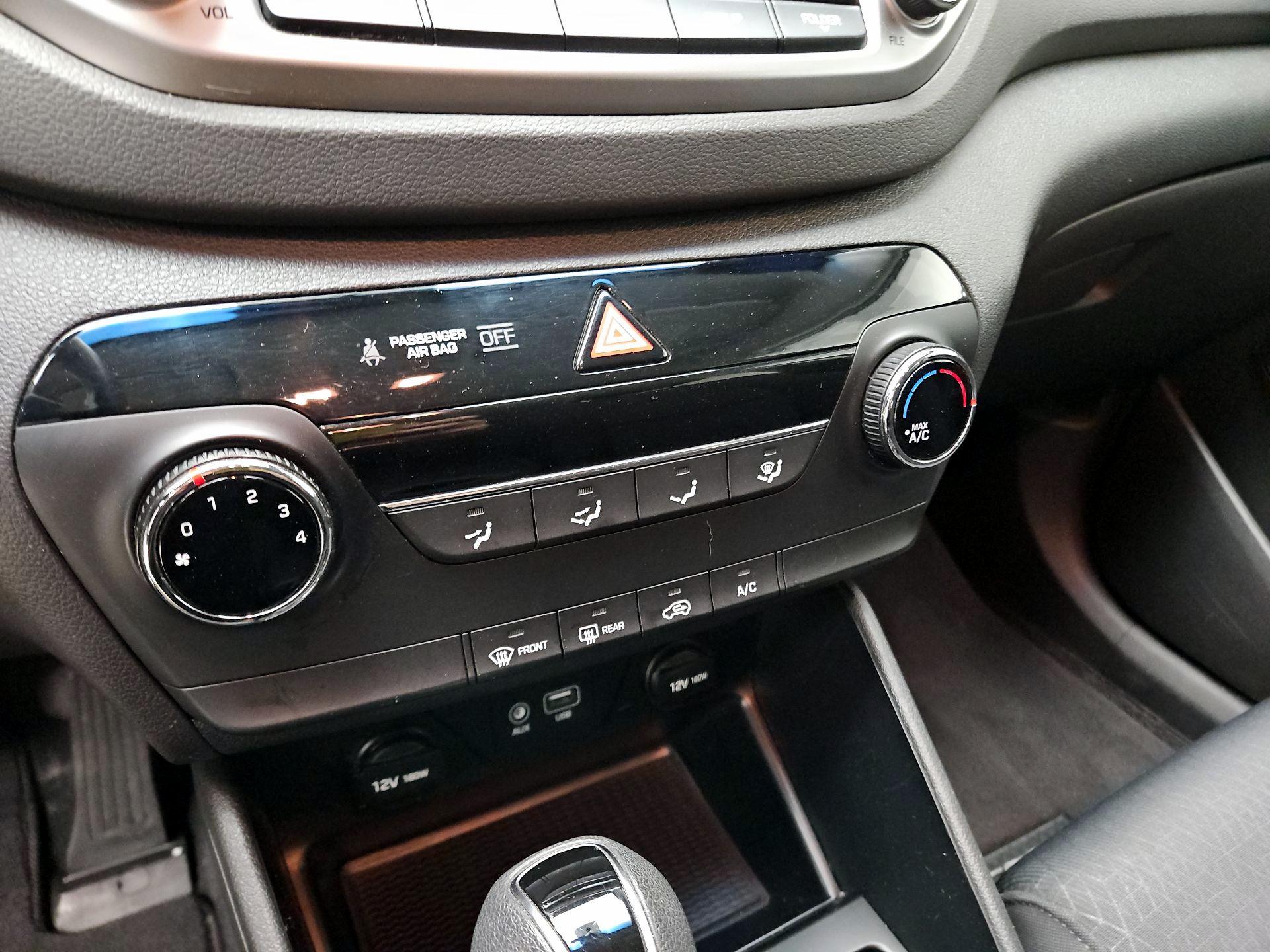 Thumbnail: 2017 Hyundai Tucson - 16