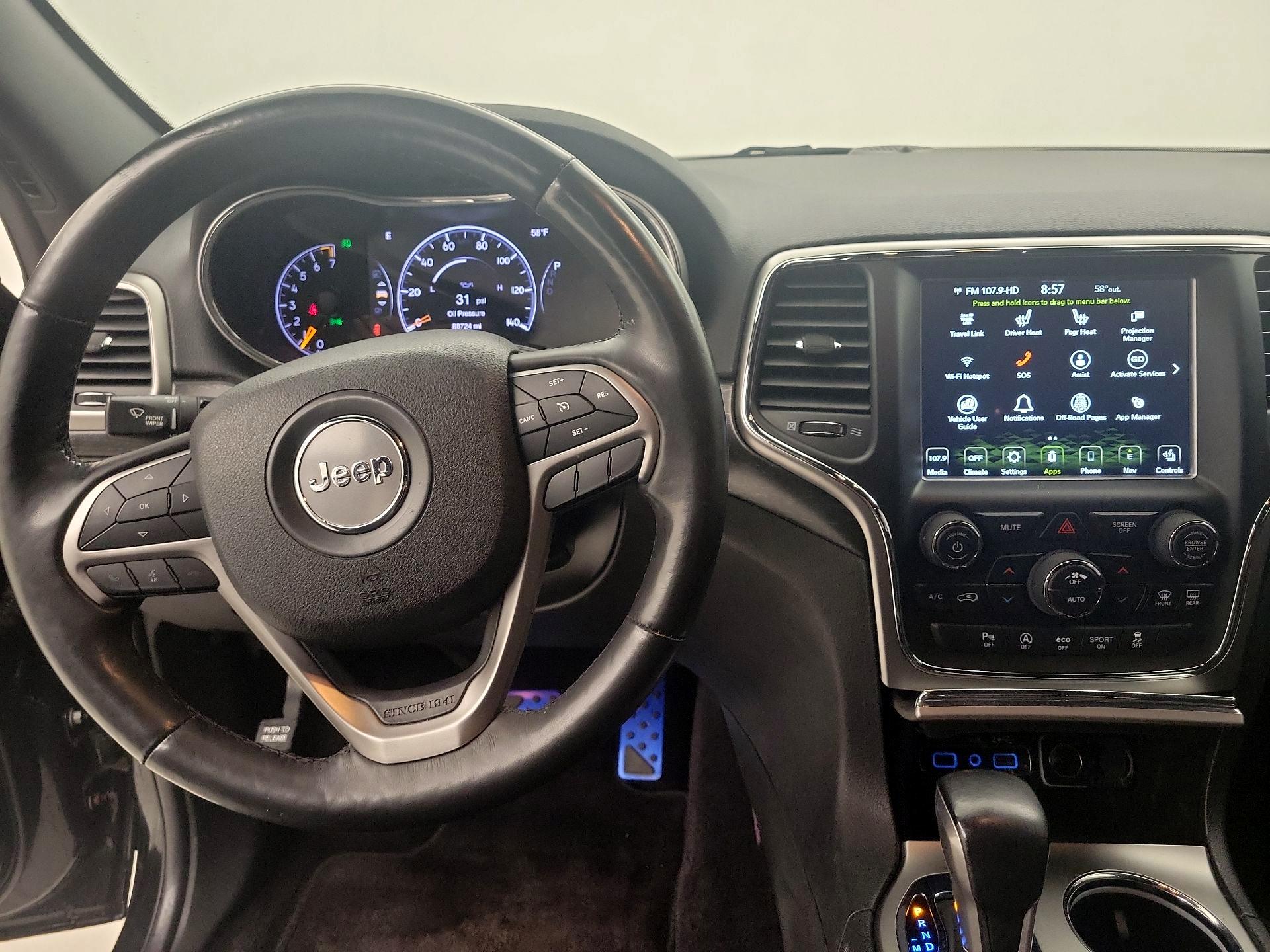 Thumbnail: 2018 Jeep Grand Cherokee - 9