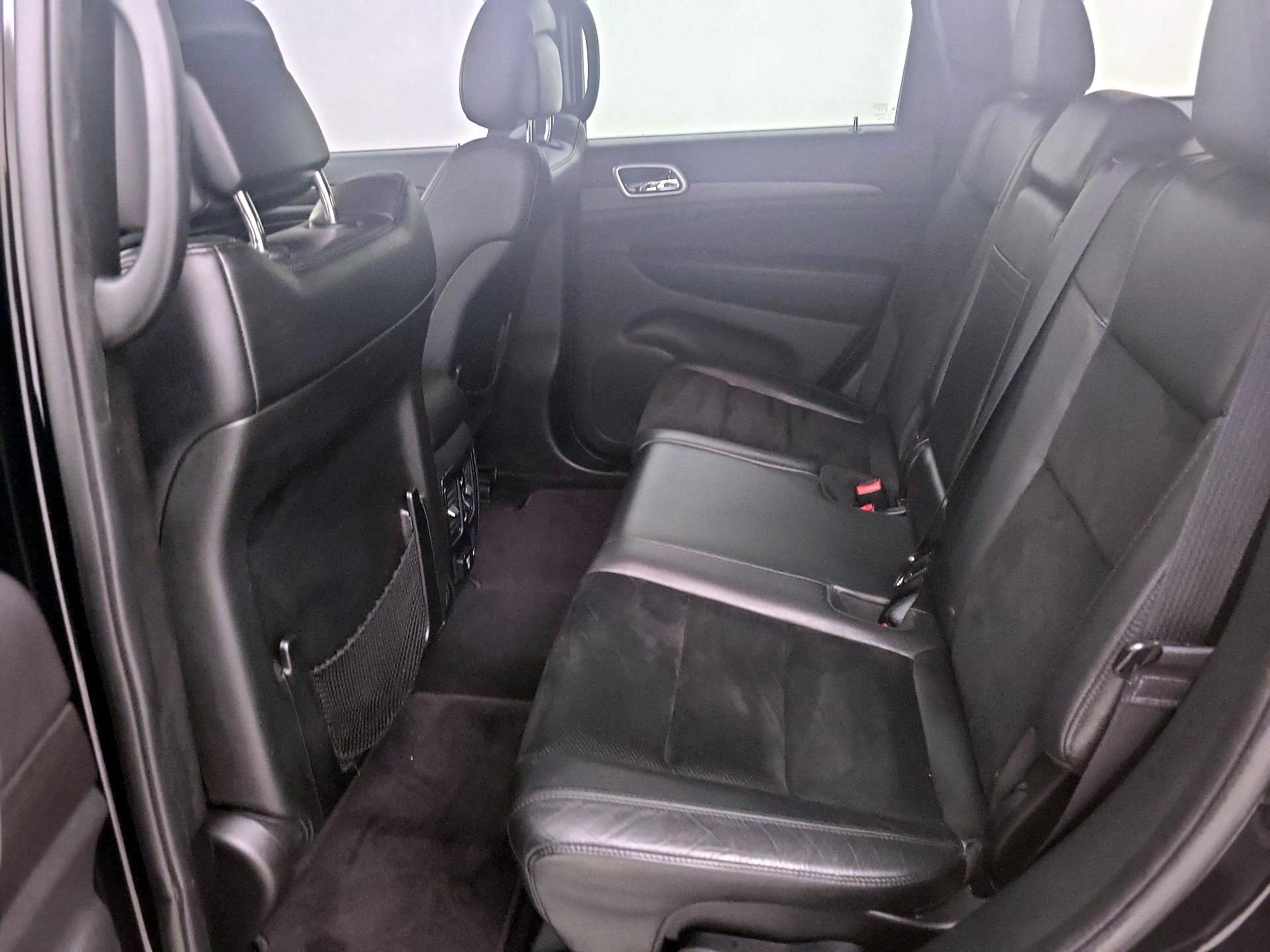 Thumbnail: 2018 Jeep Grand Cherokee - 19