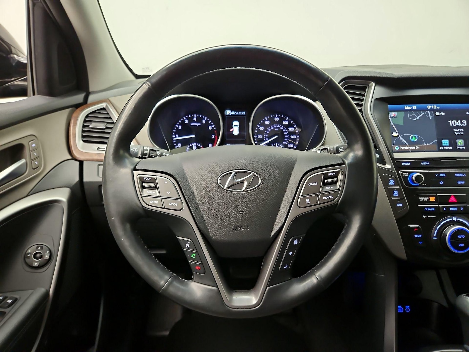 2019 Hyundai Santa Fe Limited Ultimate - Photo 11