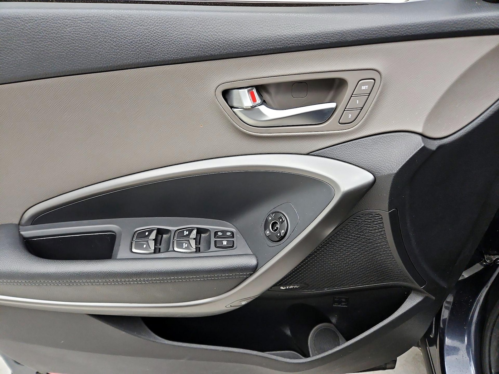 2019 Hyundai Santa Fe Limited Ultimate - Photo 13
