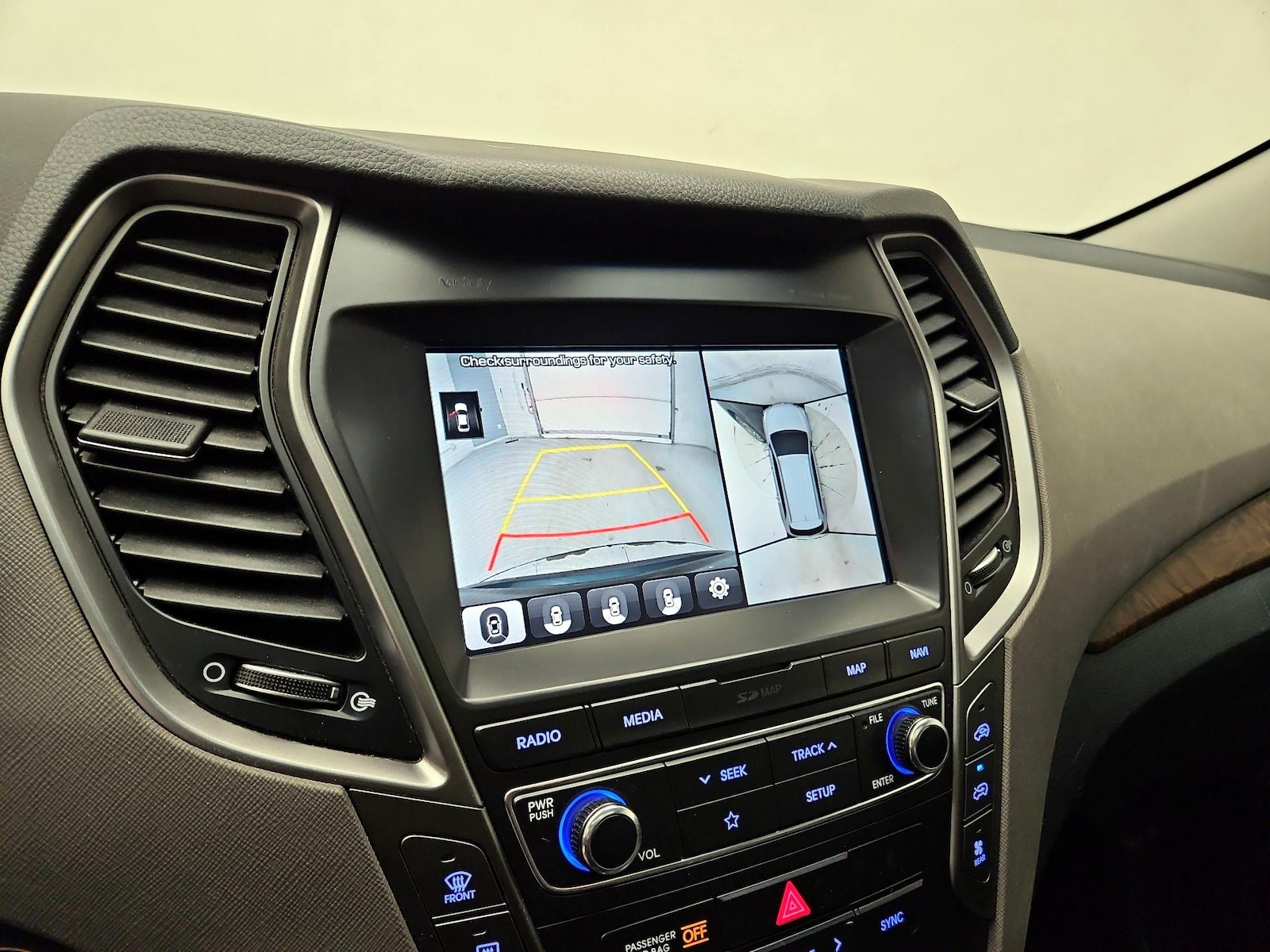 2019 Hyundai Santa Fe Limited Ultimate - Photo 16