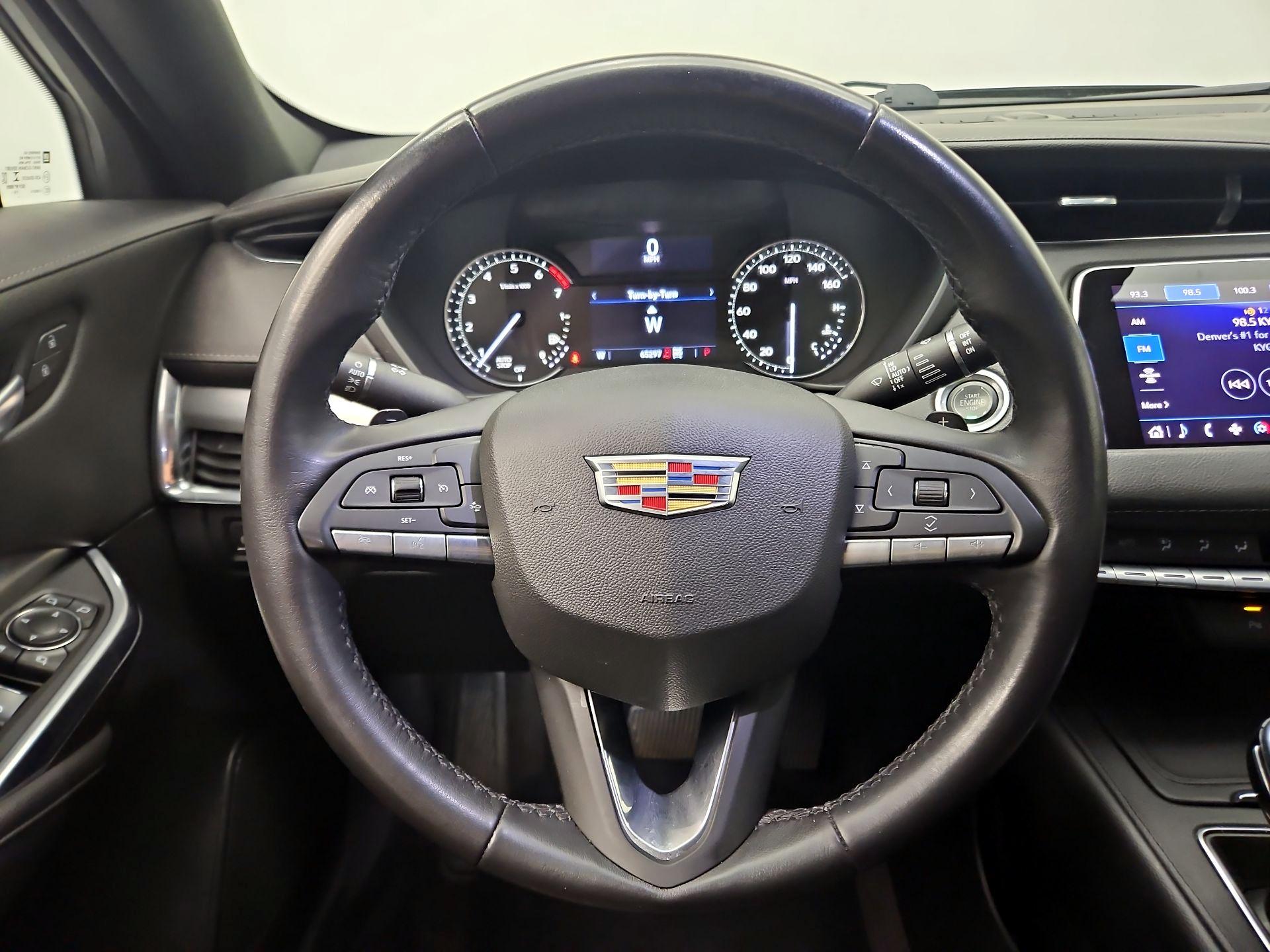 Thumbnail: 2020 Cadillac XT4 - 10