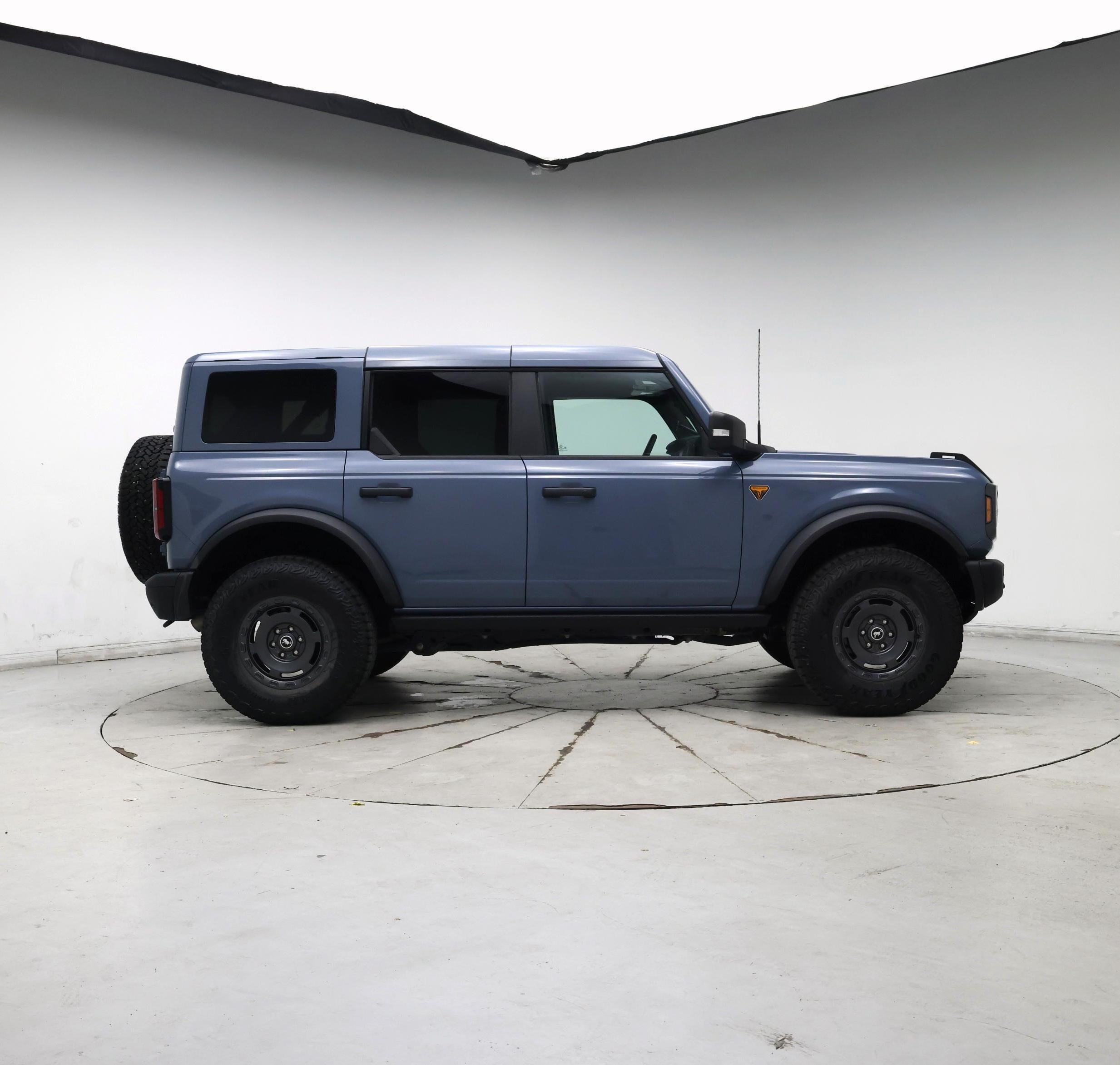 Thumbnail: 2025 Ford Bronco - 7