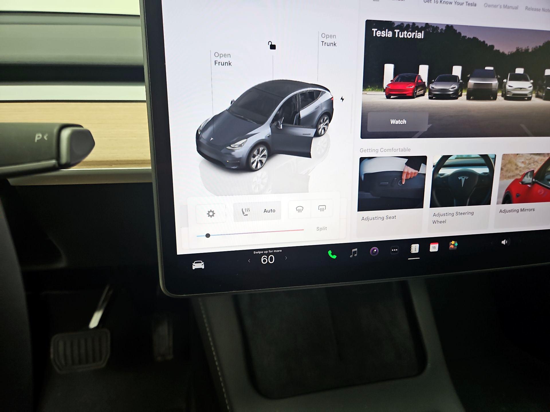 Thumbnail: 2023 Tesla Model Y - 17
