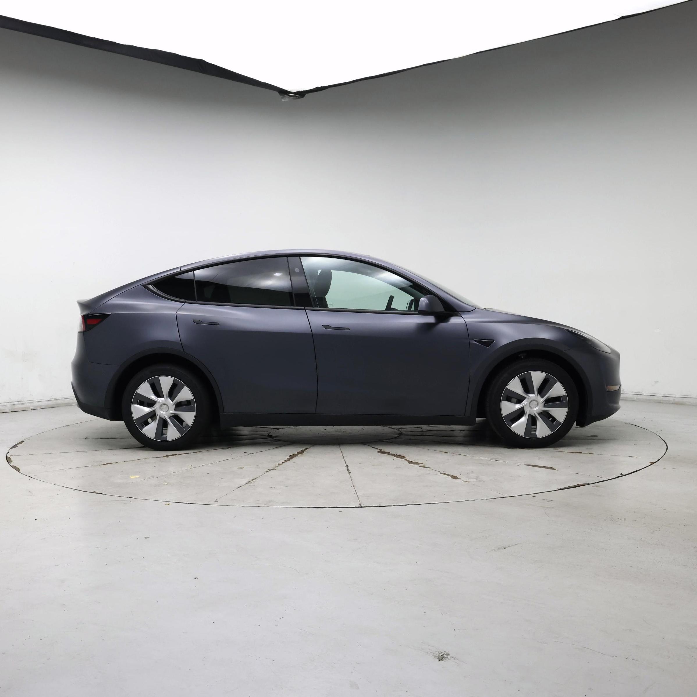 Thumbnail: 2023 Tesla Model Y - 7