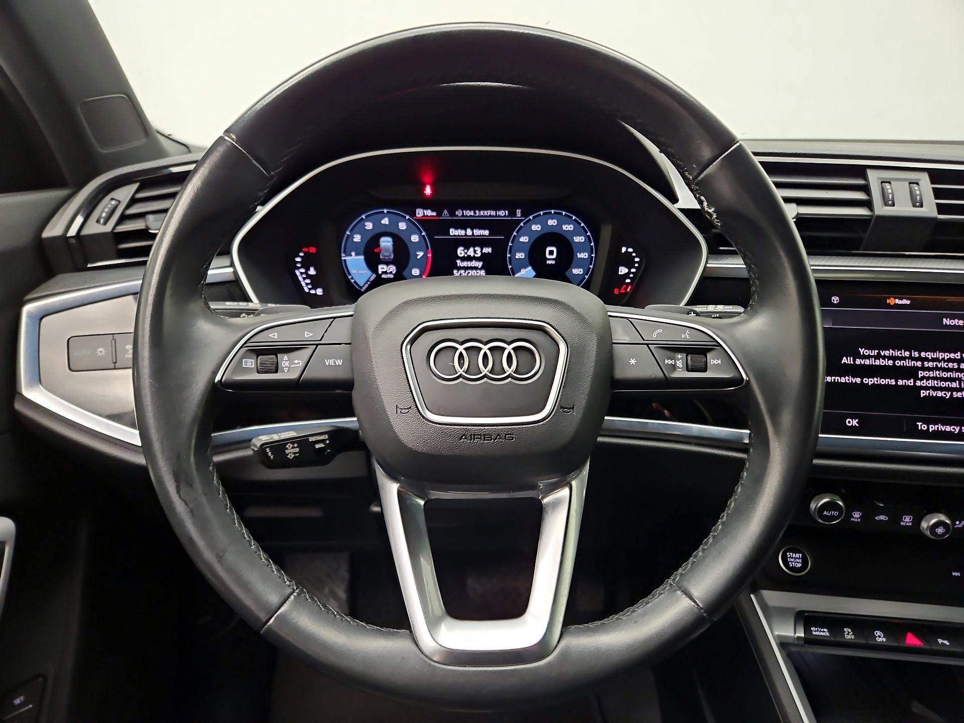 Thumbnail: 2024 Audi Q3 - 10