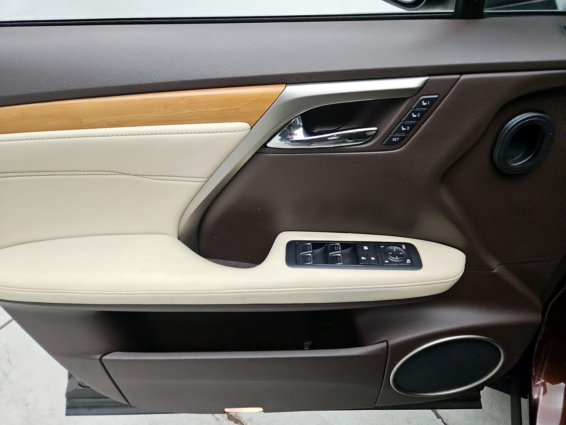 Thumbnail: 2016 Lexus RX - 12
