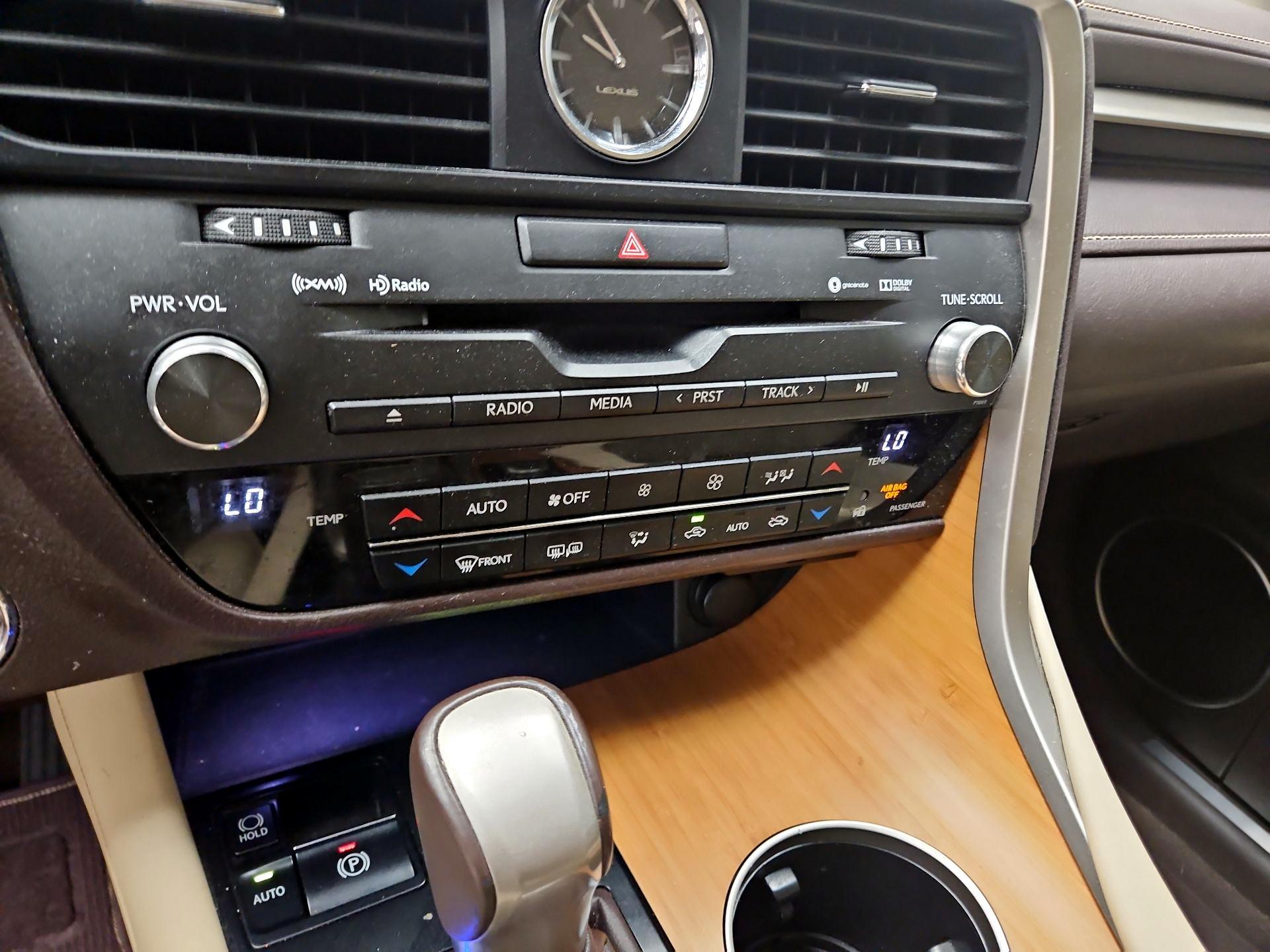 Thumbnail: 2016 Lexus RX - 17