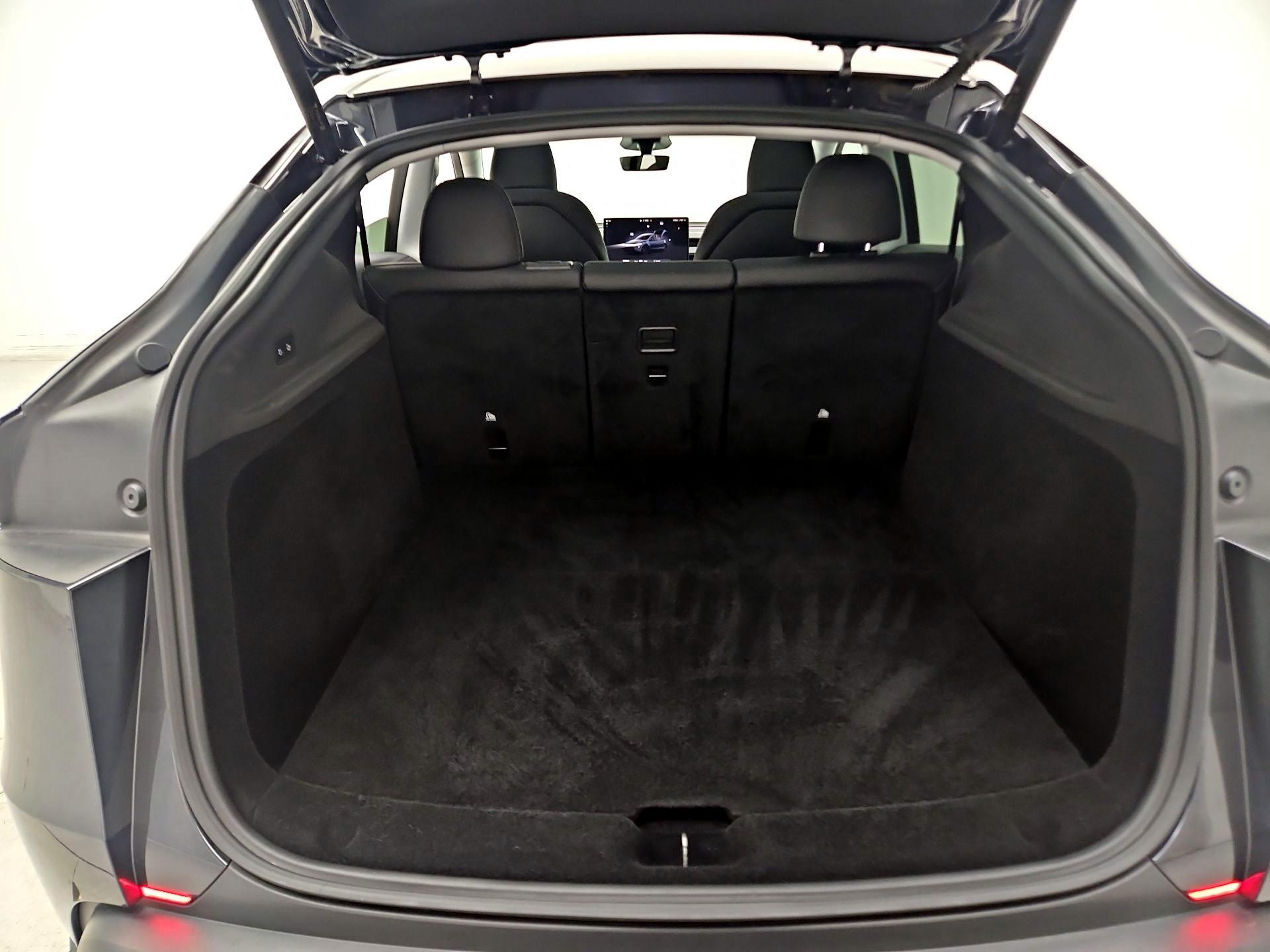 Thumbnail: 2026 Tesla Model Y - 20