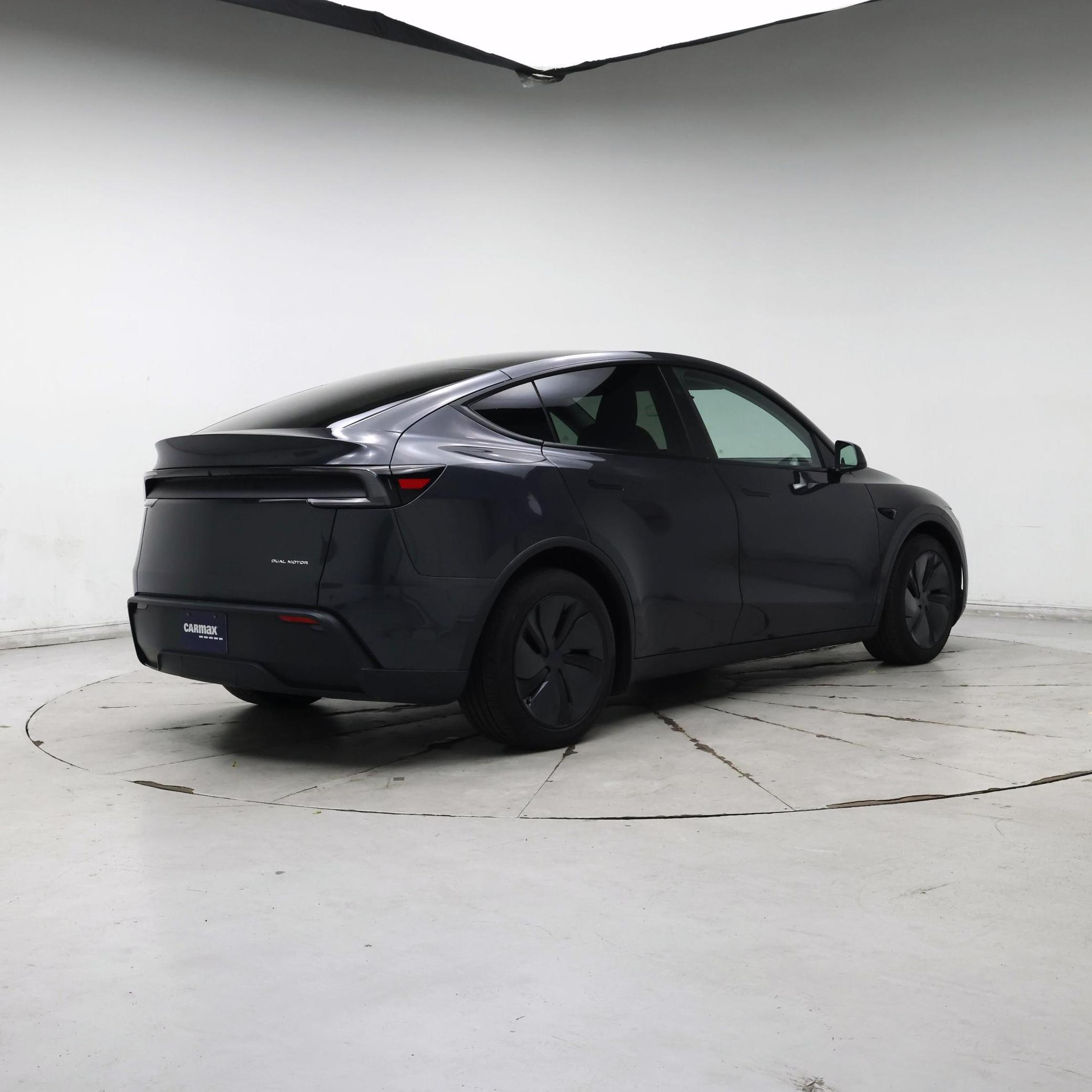 Thumbnail: 2026 Tesla Model Y - 8