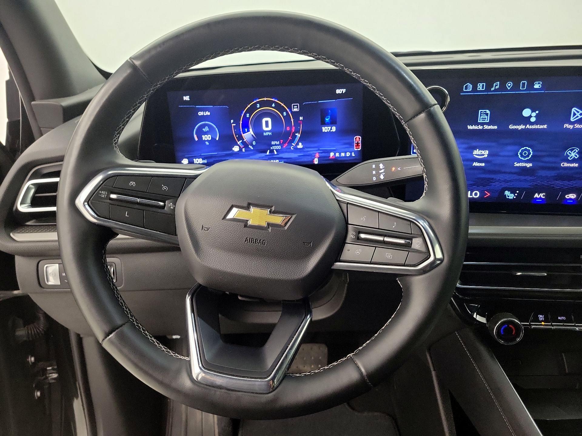 Thumbnail: 2024 Chevrolet Traverse - 10