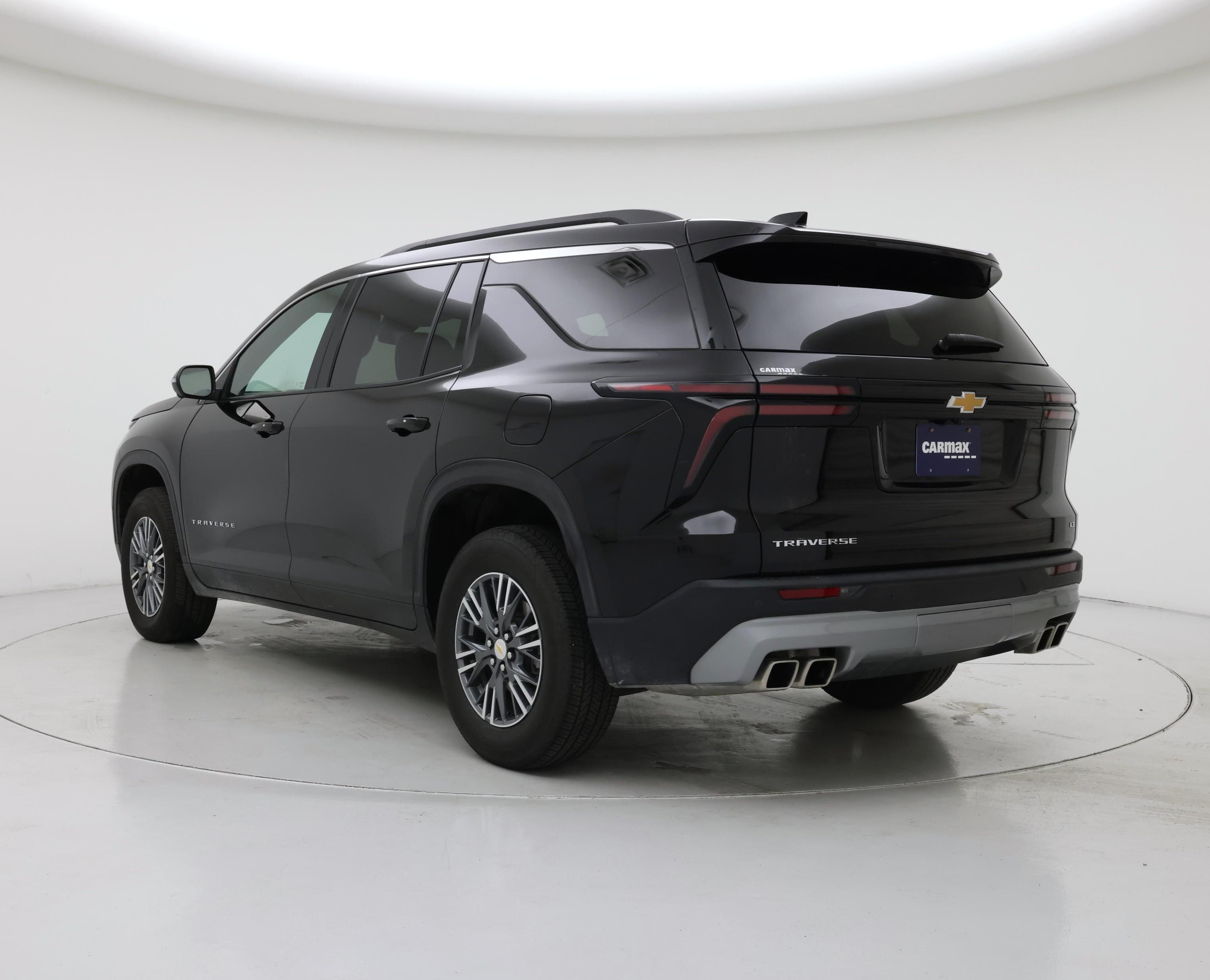 Thumbnail: 2024 Chevrolet Traverse - 2