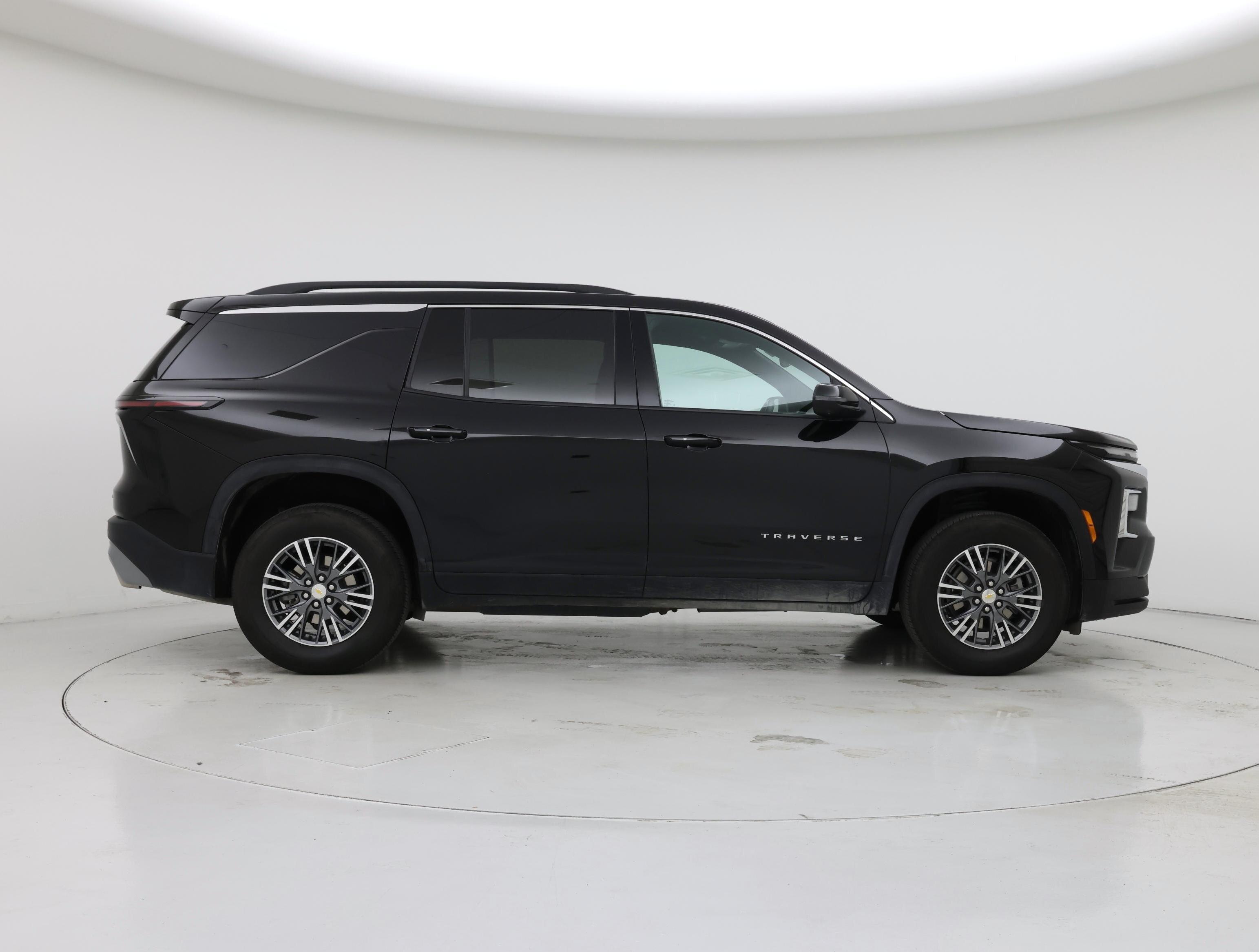 Thumbnail: 2024 Chevrolet Traverse - 7