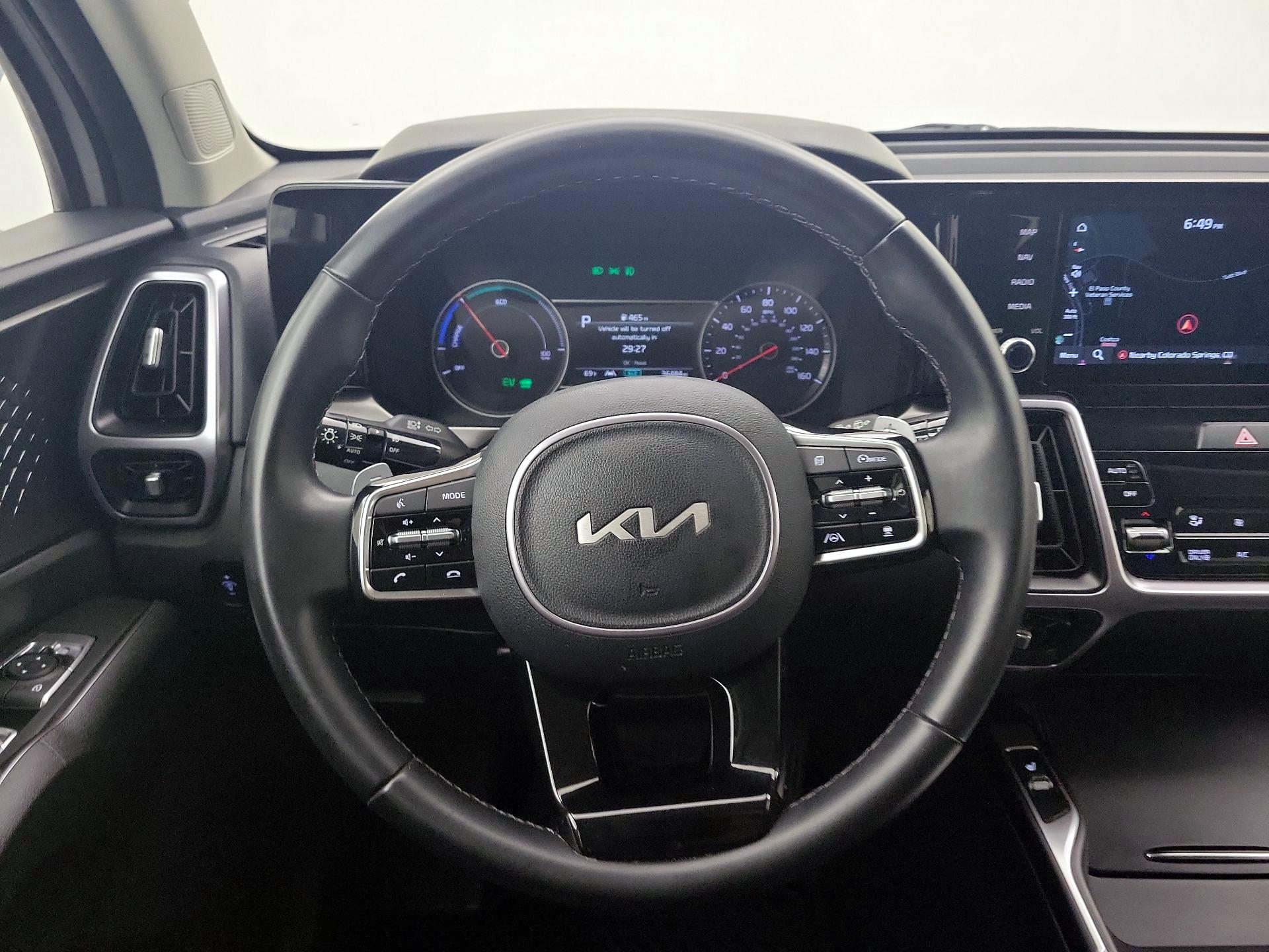 Thumbnail: 2023 Kia Sorento - 10