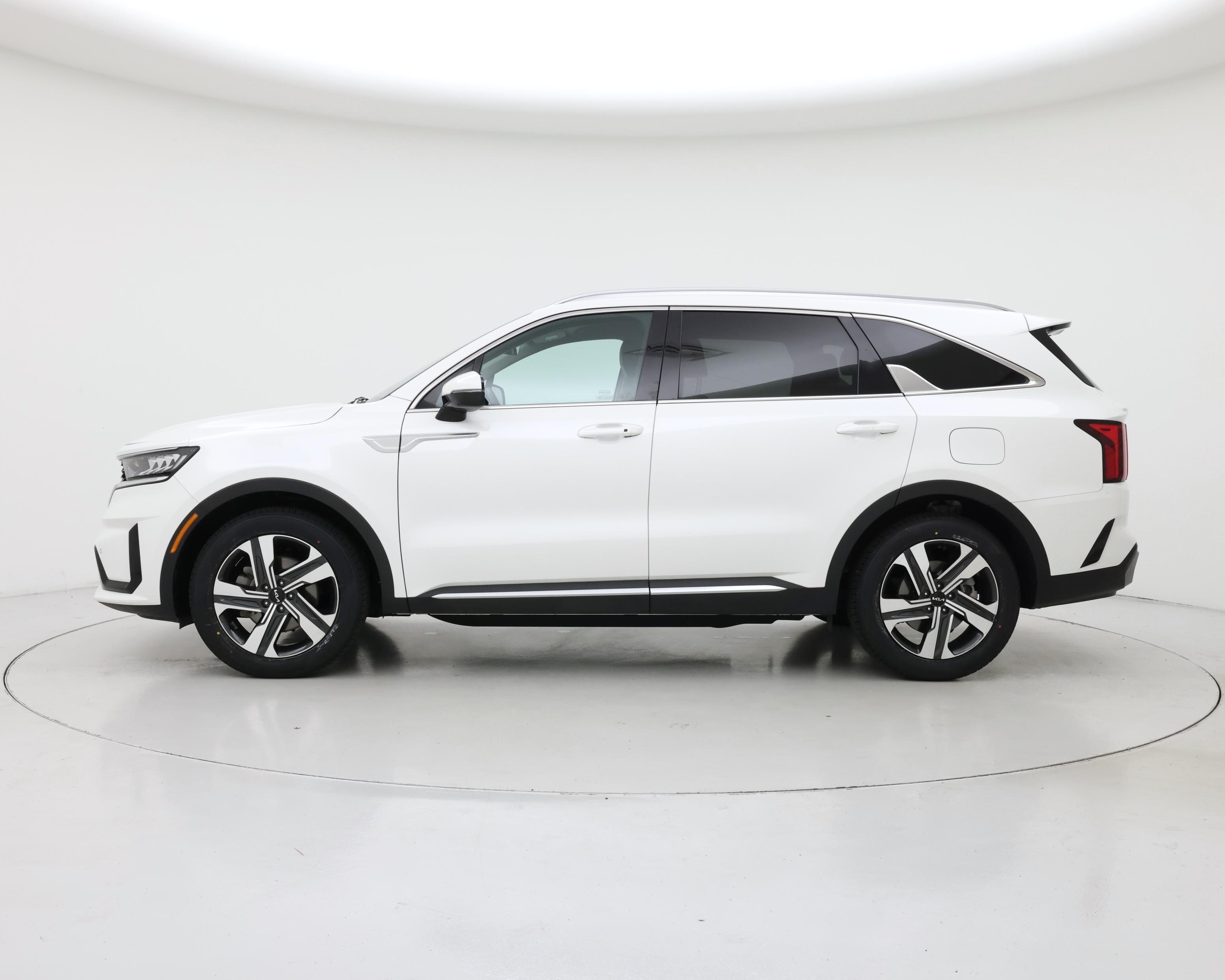 Thumbnail: 2023 Kia Sorento - 3