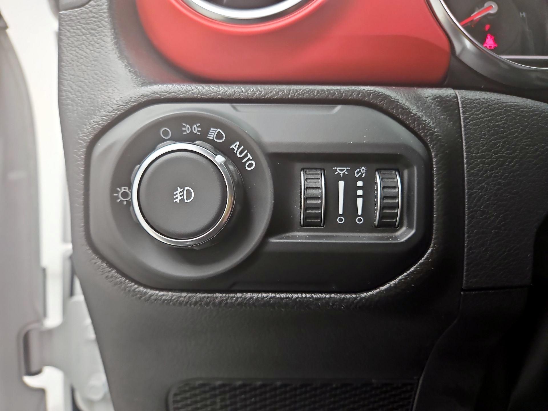 Thumbnail: 2022 Jeep Wrangler - 13