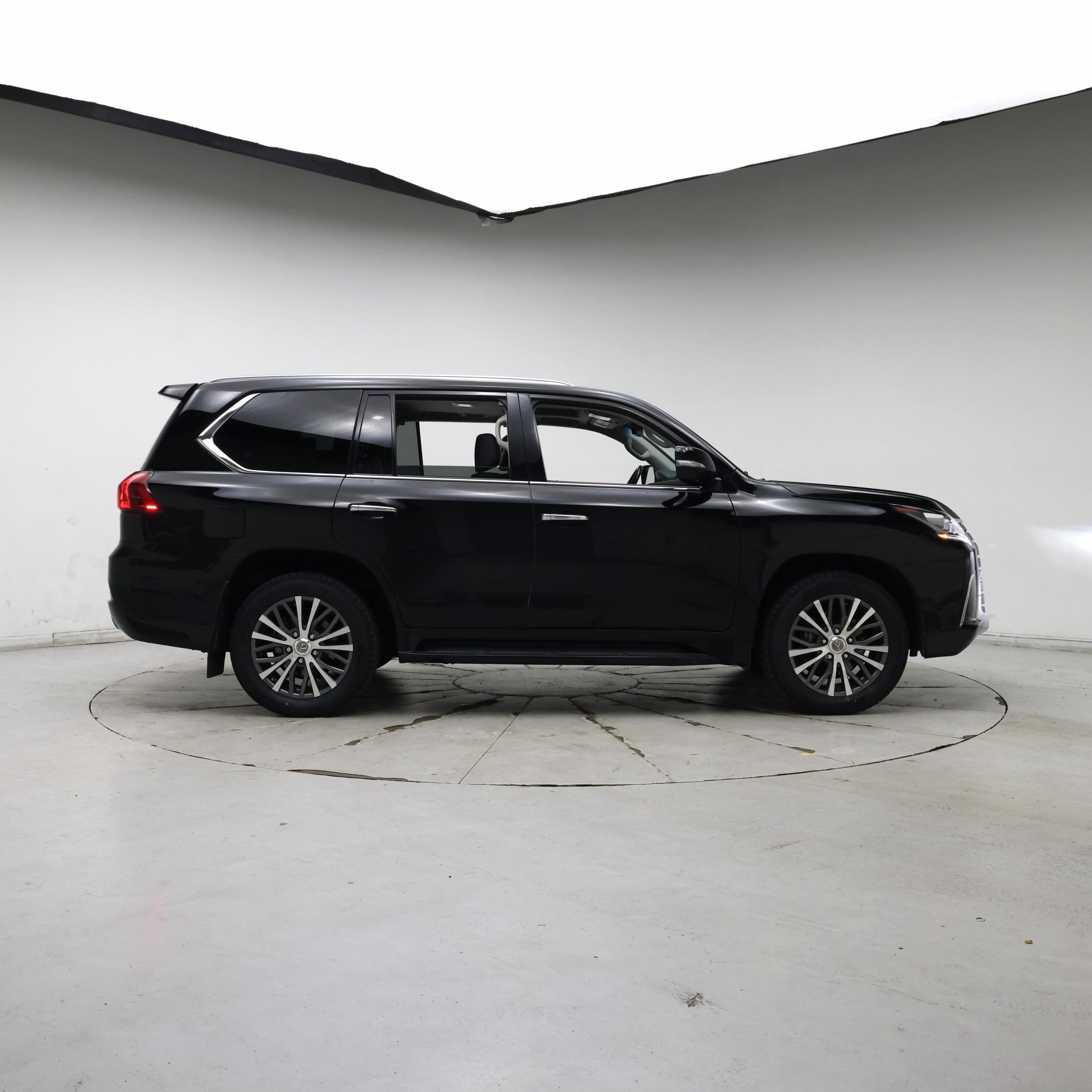 Thumbnail: 2016 Lexus LX - 7