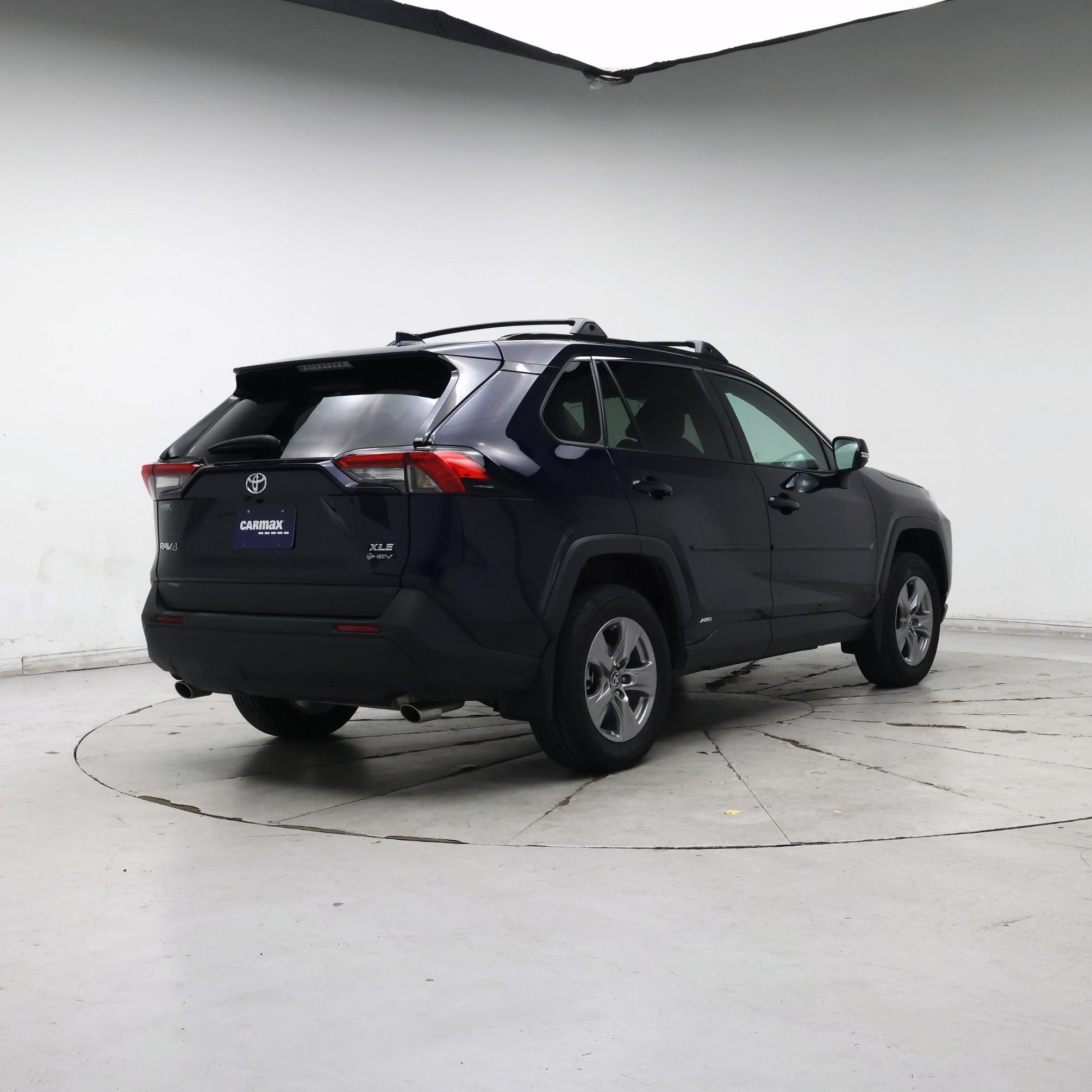 Thumbnail: 2025 Toyota RAV4 - 8