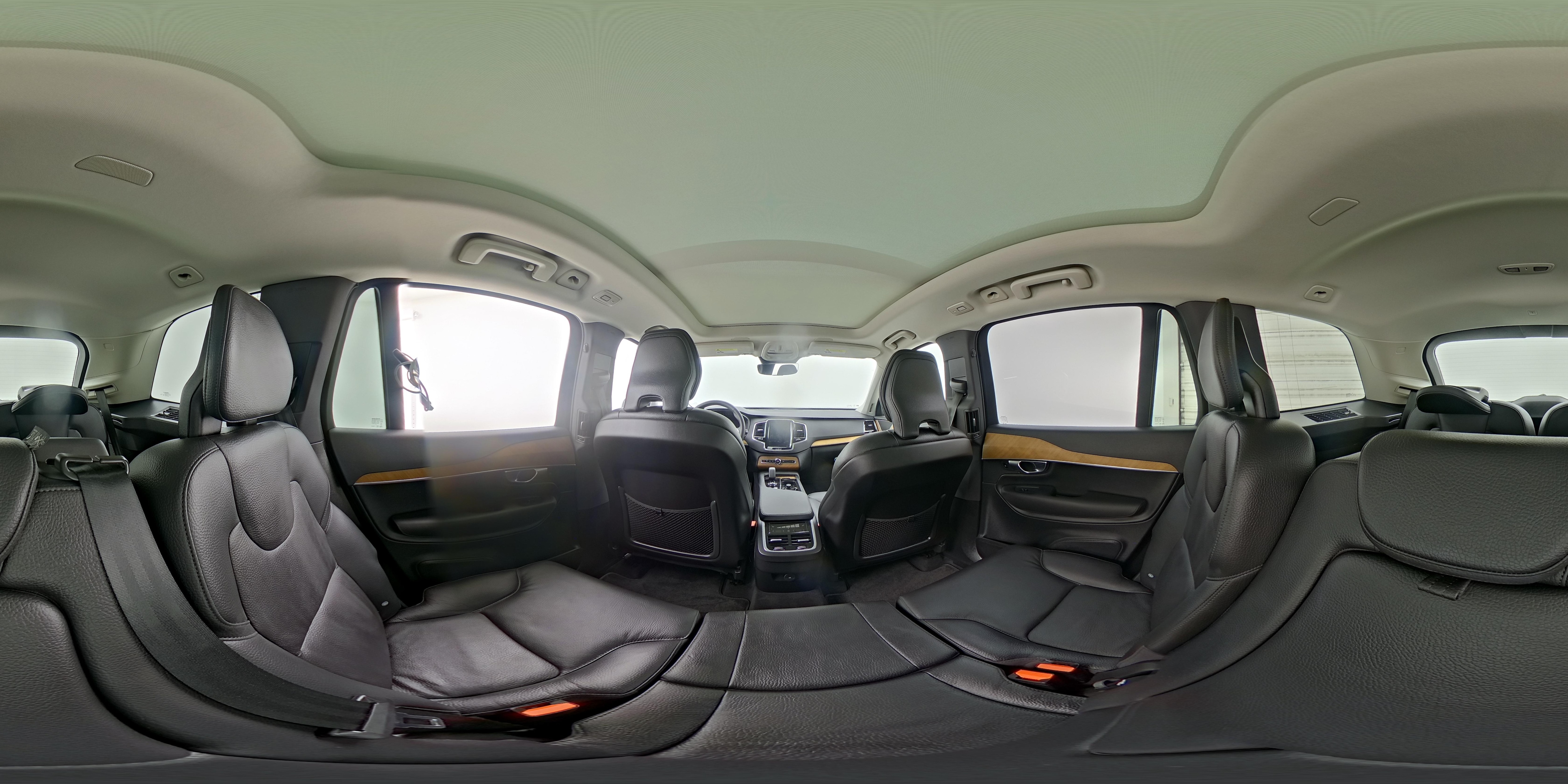 2025 Volvo XC90 Plus - Photo 27