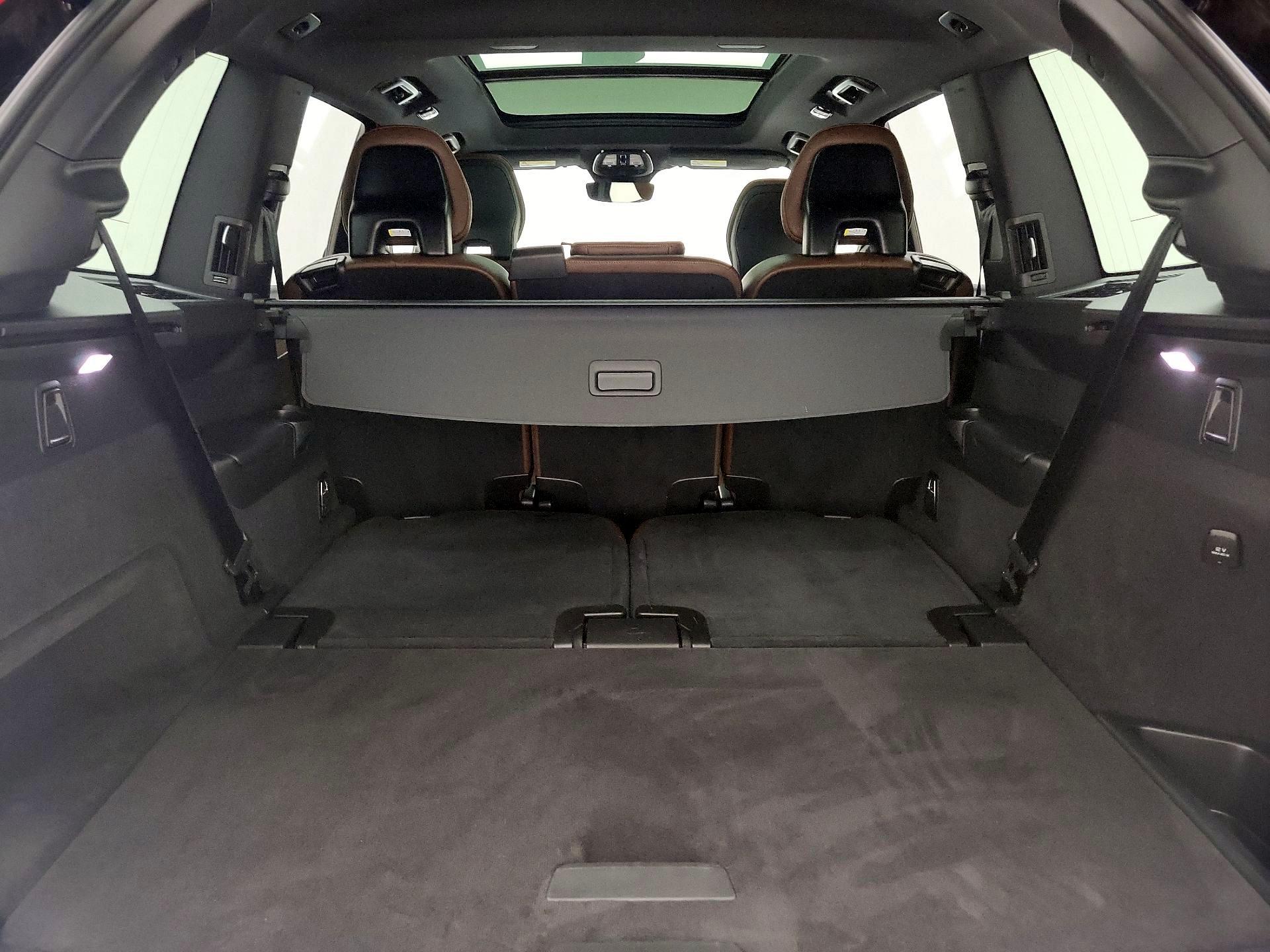 Thumbnail: 2025 Volvo XC90 - 20