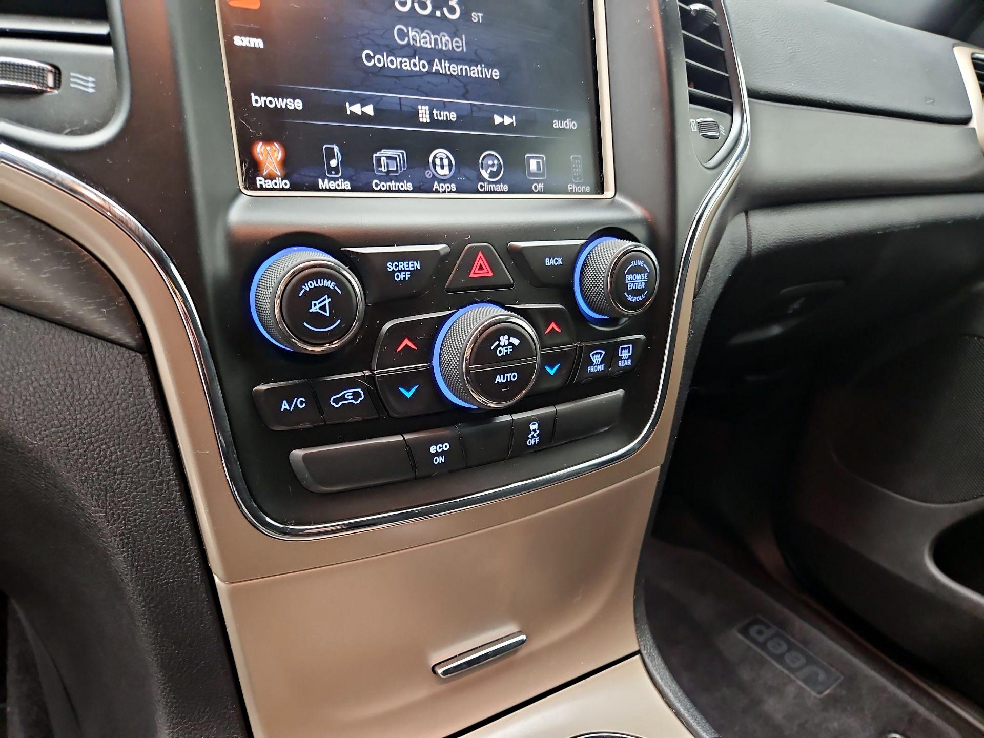 Thumbnail: 2015 Jeep Grand Cherokee - 15