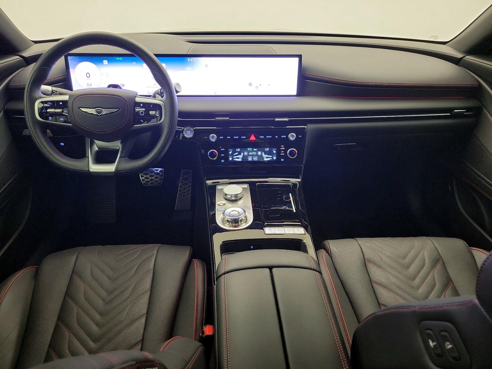 Thumbnail: 2025 Genesis G80 - 9