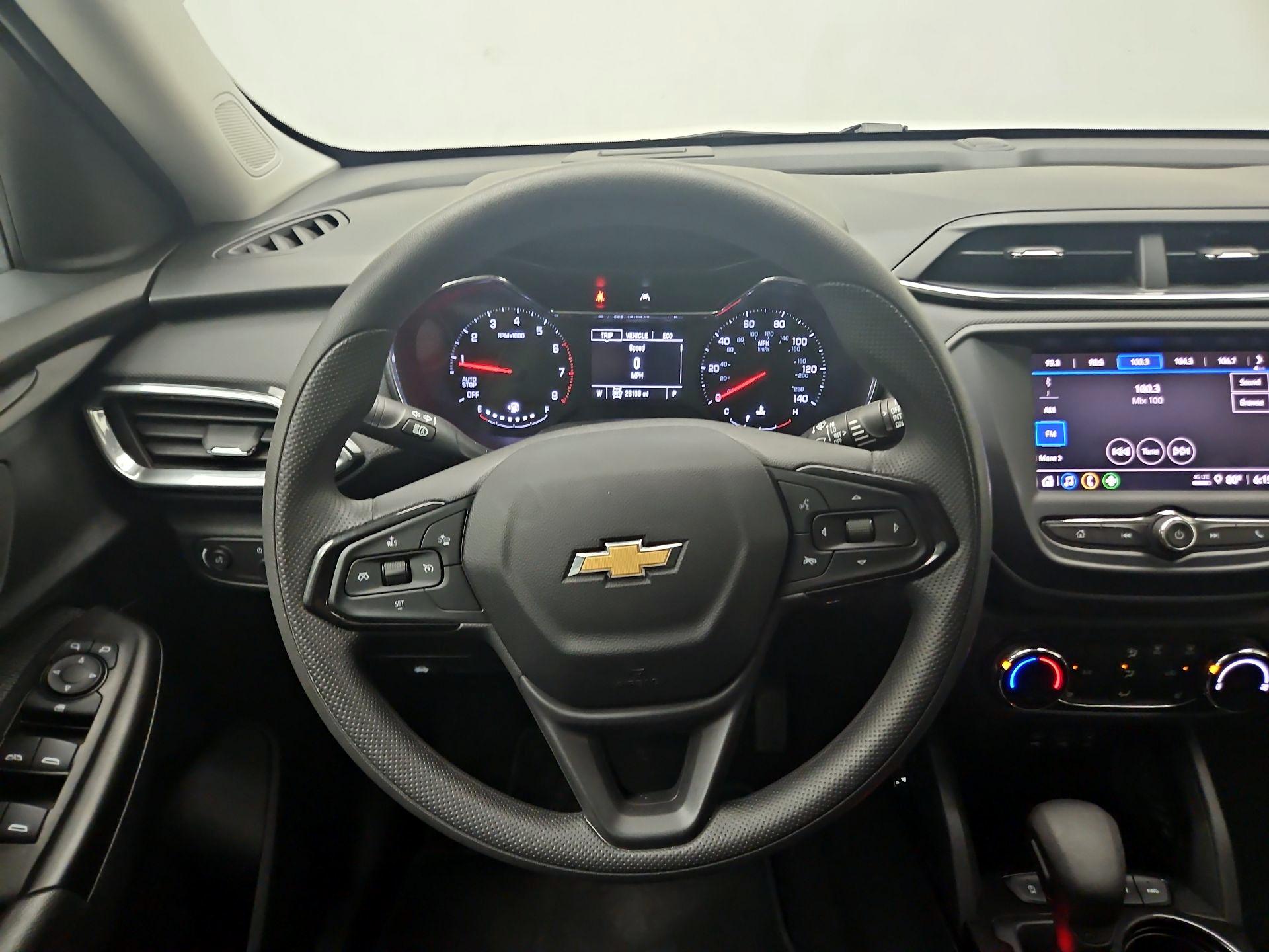 Thumbnail: 2023 Chevrolet TrailBlazer - 10