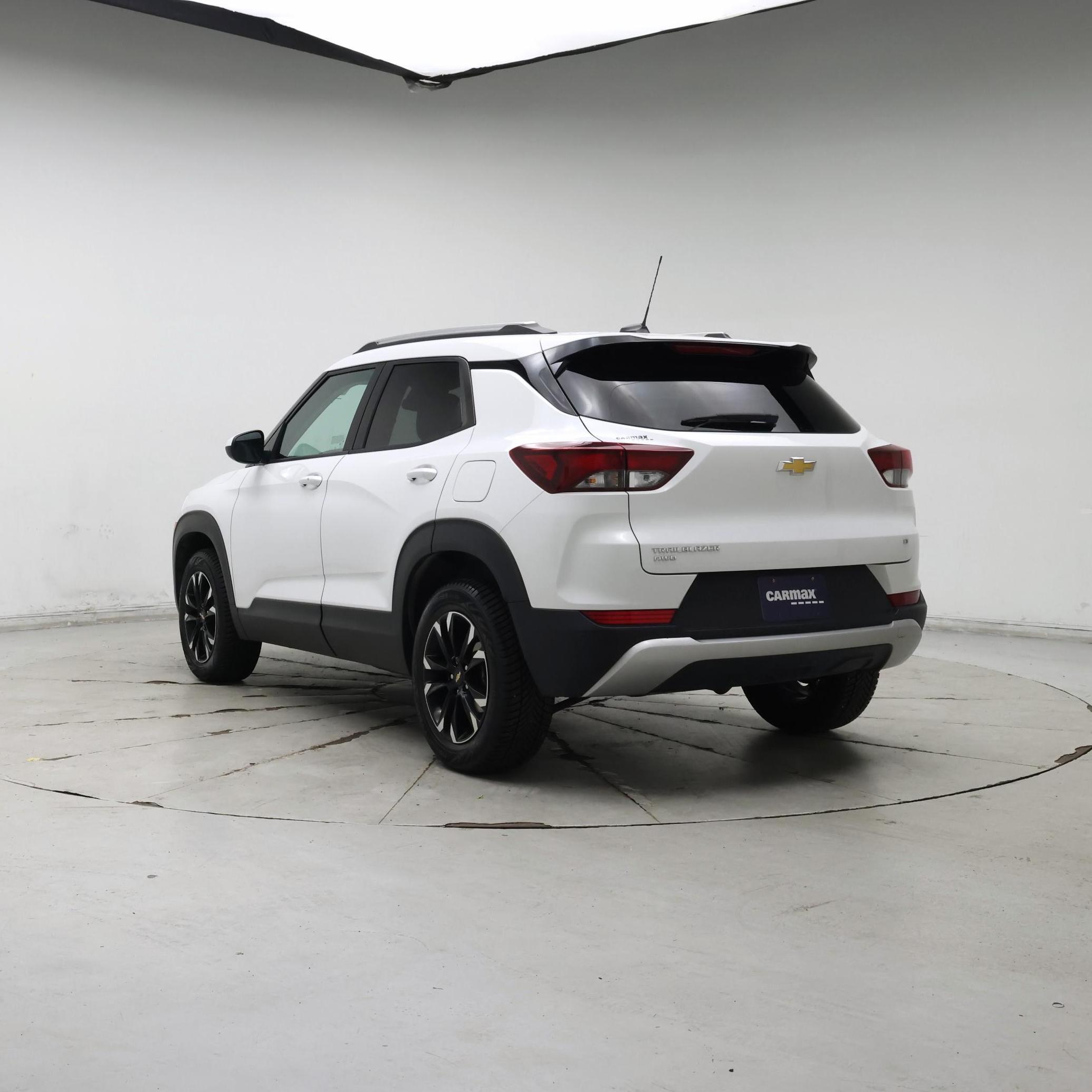 Thumbnail: 2023 Chevrolet TrailBlazer - 2