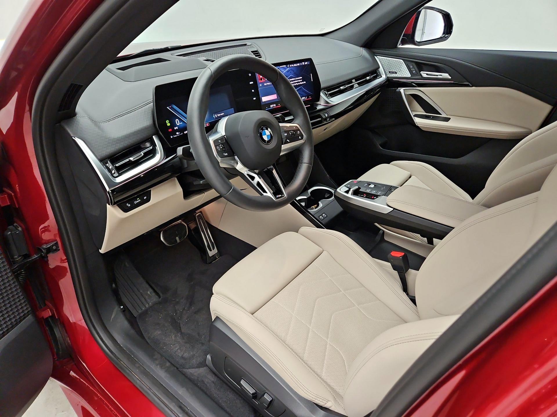 Thumbnail: 2025 BMW X2 - 11