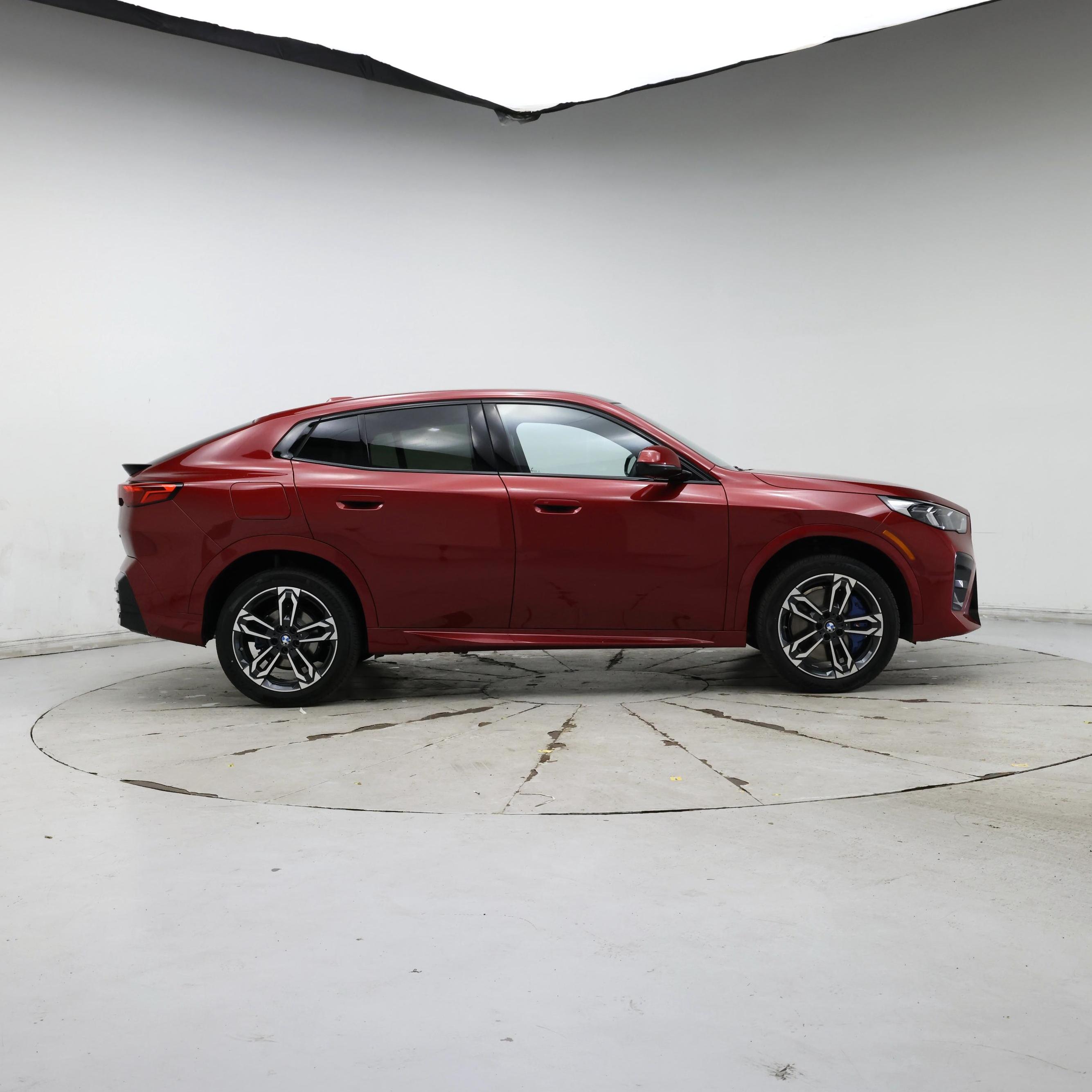 Thumbnail: 2025 BMW X2 - 7