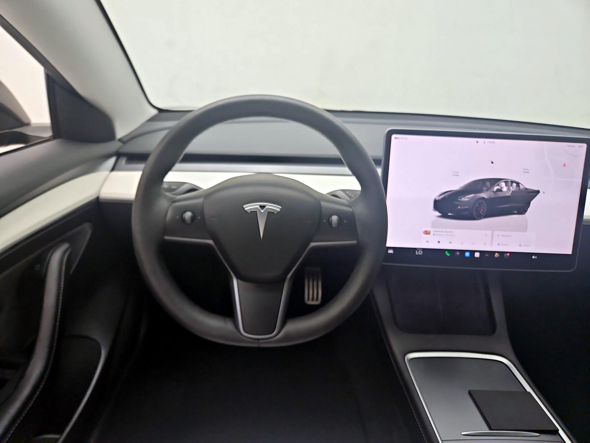 Thumbnail: 2023 Tesla Model 3 - 10