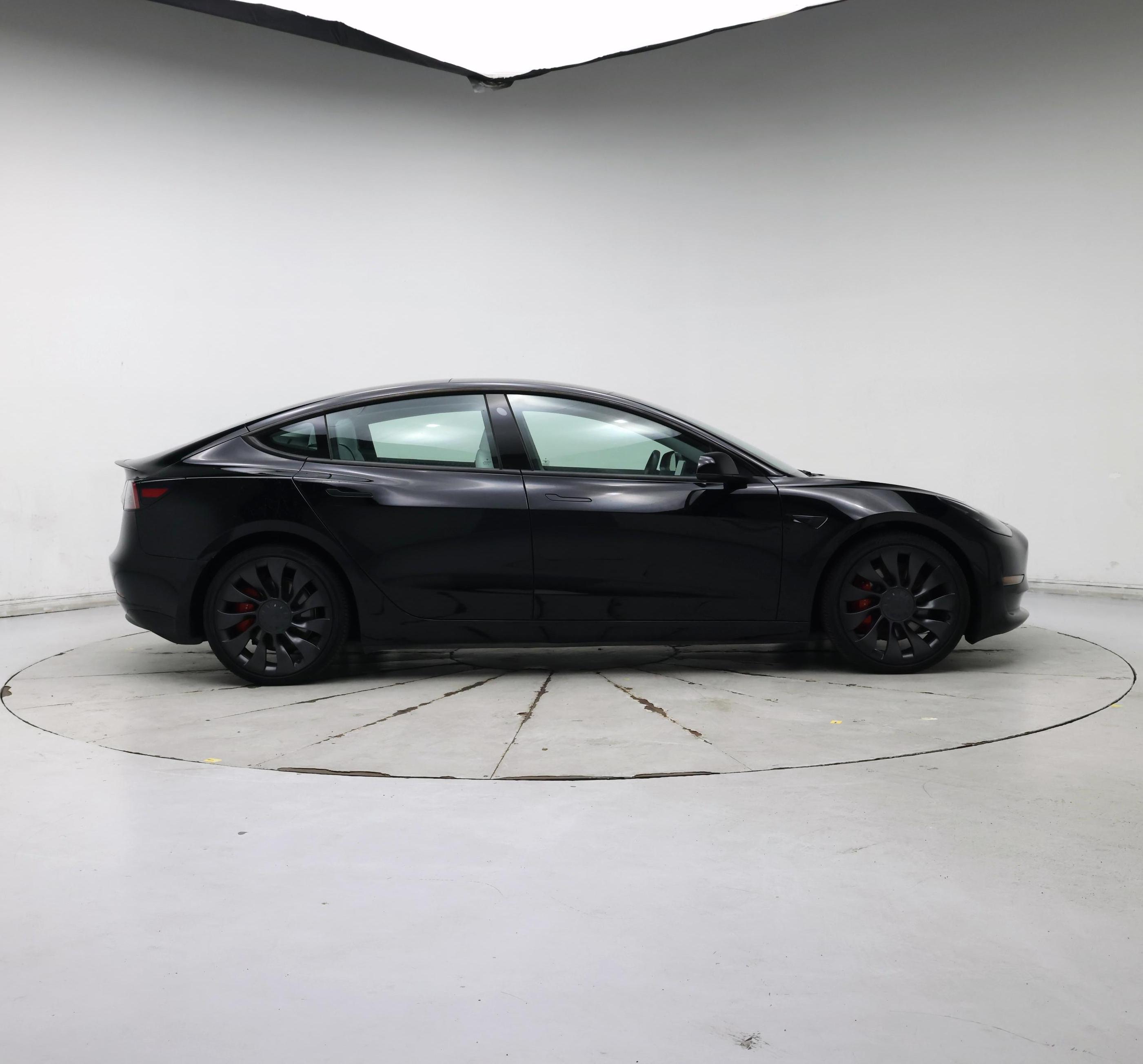 Thumbnail: 2023 Tesla Model 3 - 7