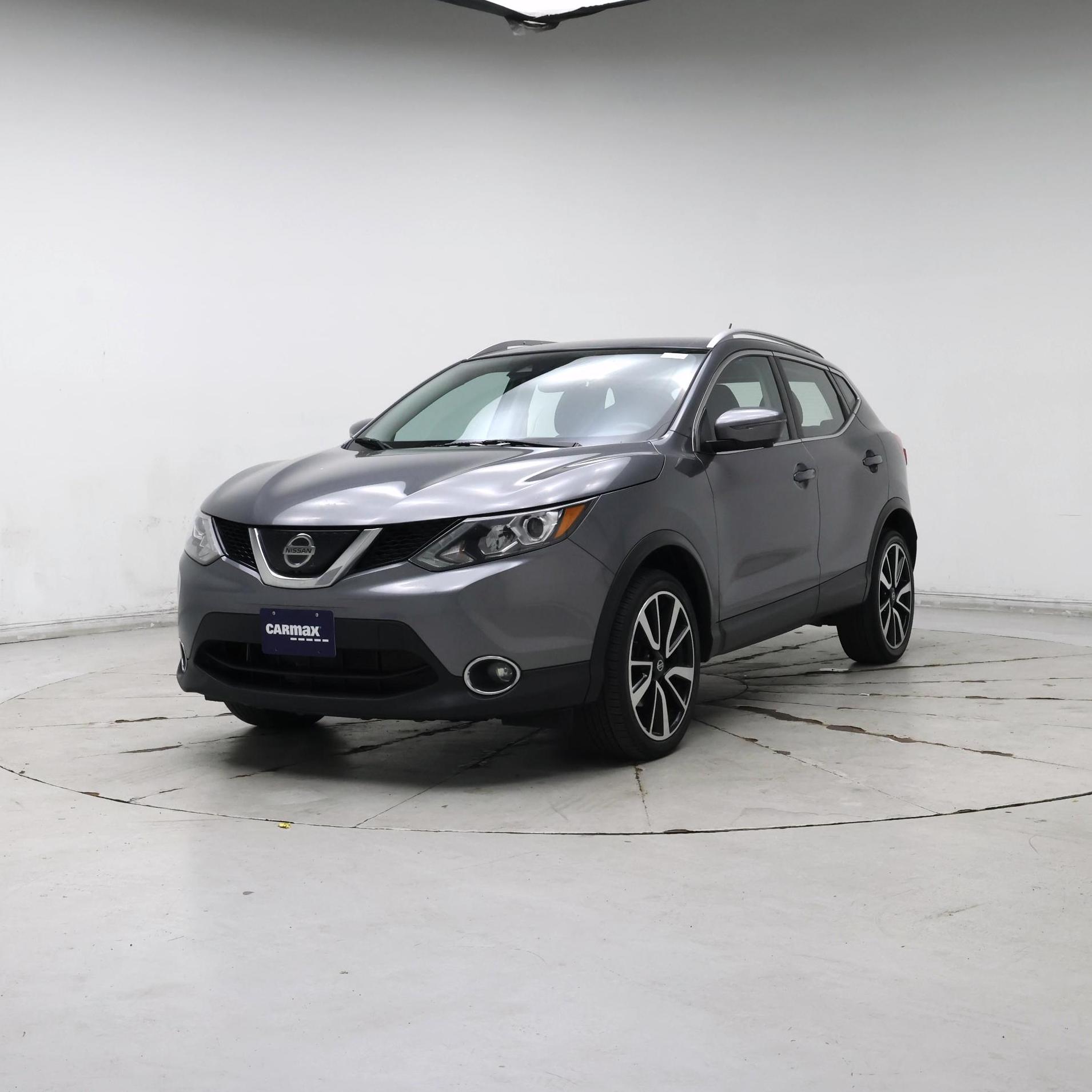 Thumbnail: 2019 Nissan Rogue Sport - 4