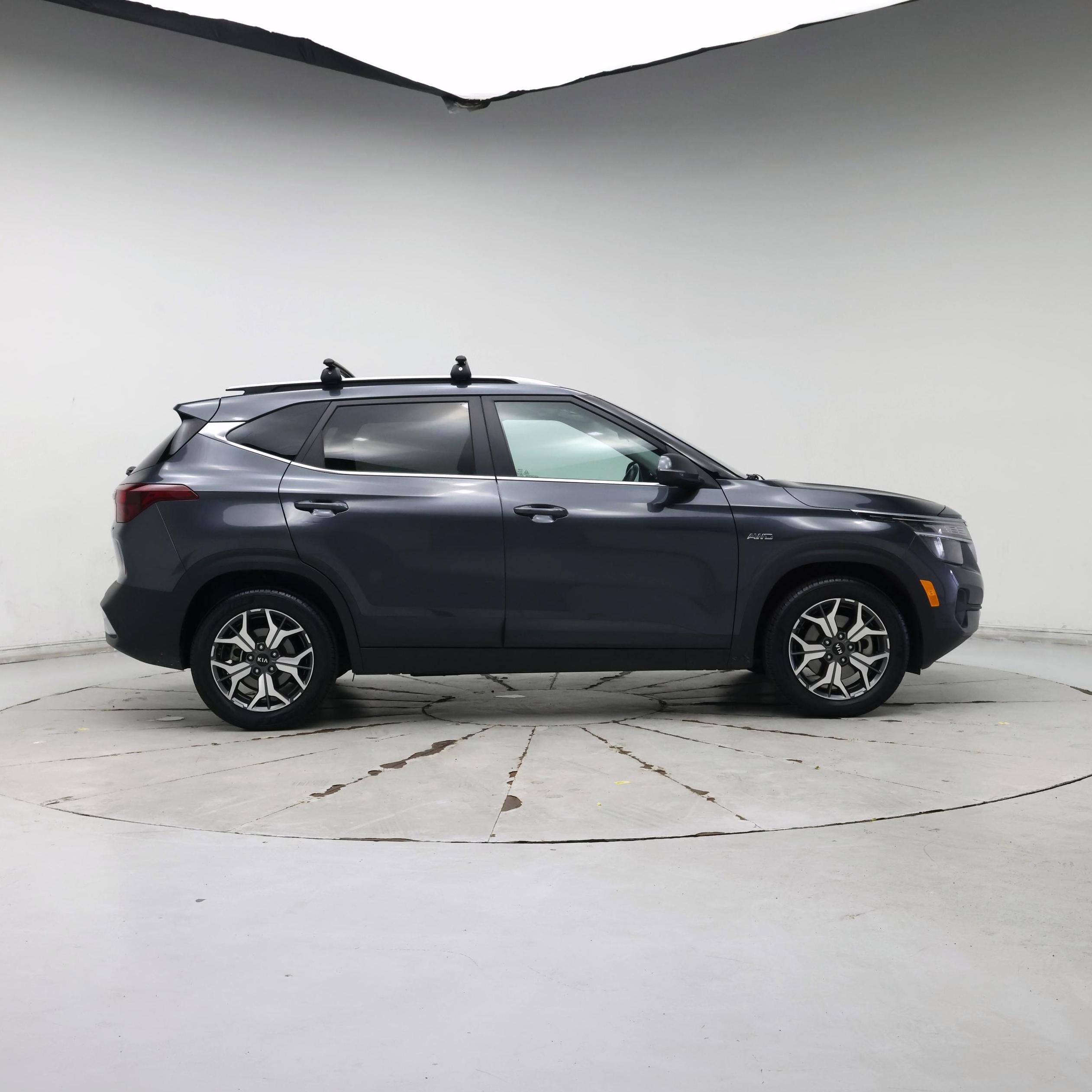 Thumbnail: 2021 Kia Seltos - 7