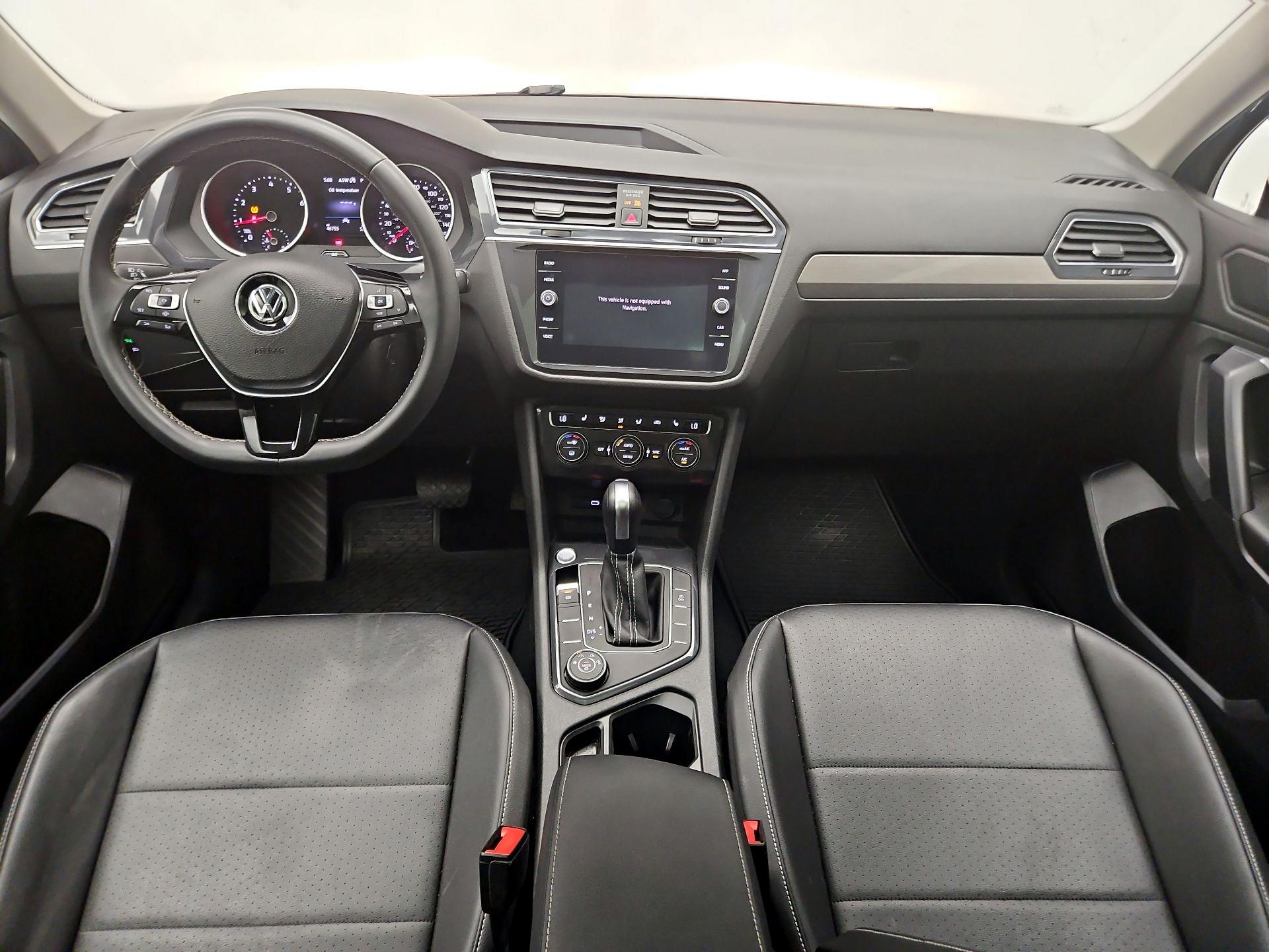 Thumbnail: 2021 Volkswagen Tiguan - 9