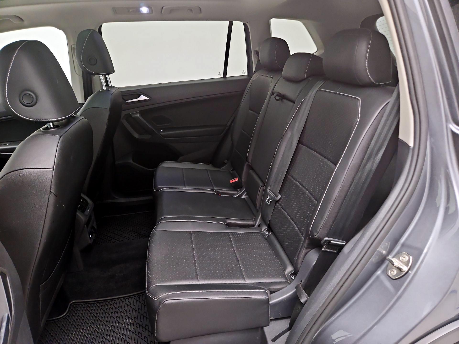 Thumbnail: 2021 Volkswagen Tiguan - 20