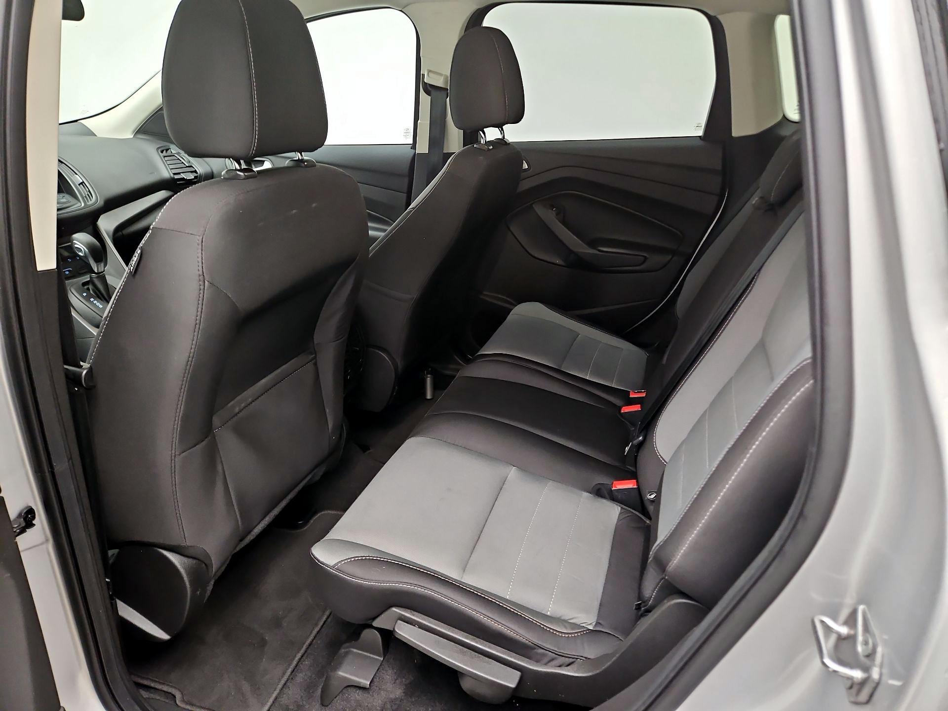 Thumbnail: 2016 Ford Escape - 18