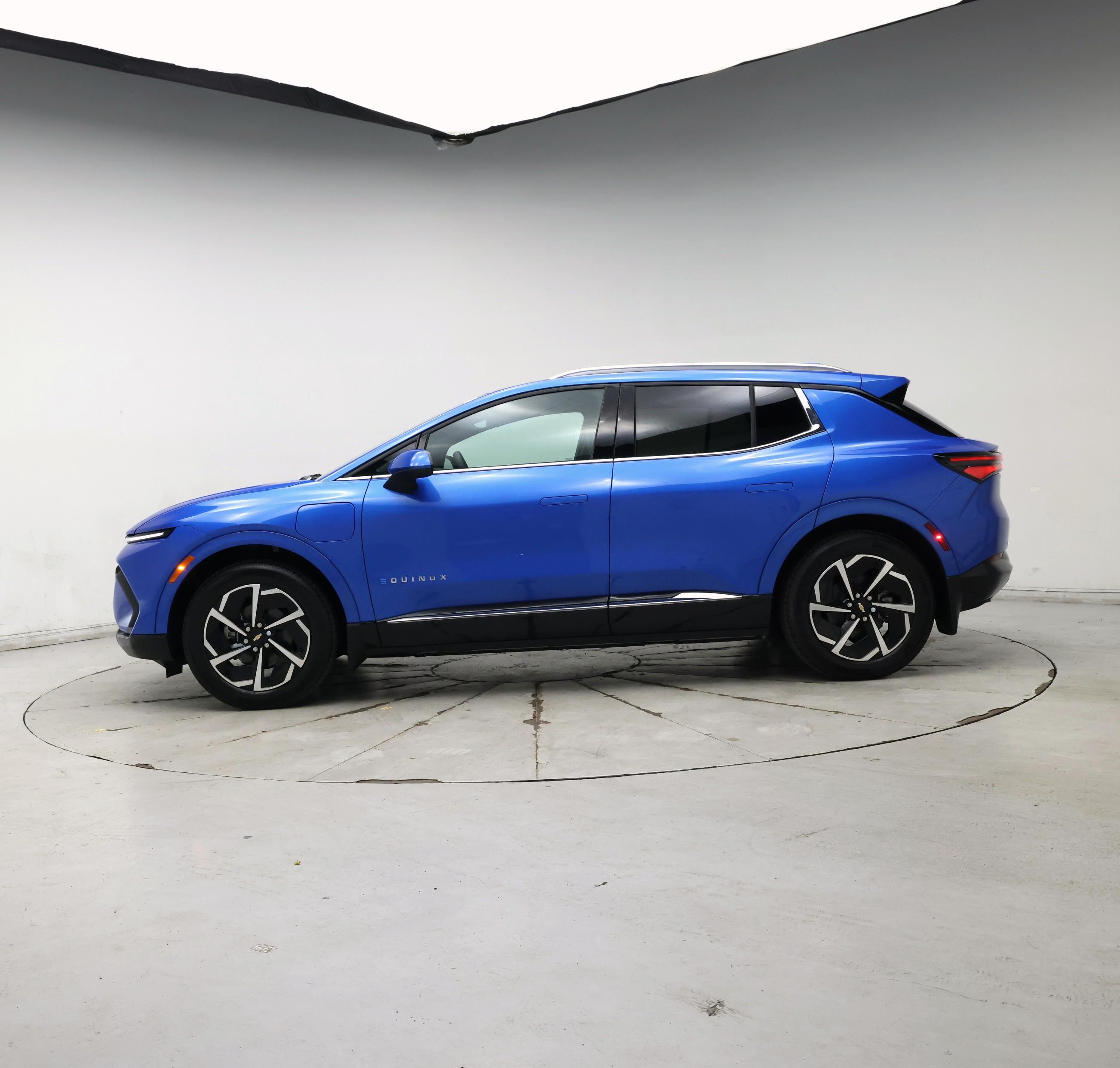 Thumbnail: 2025 Chevrolet Equinox - 3