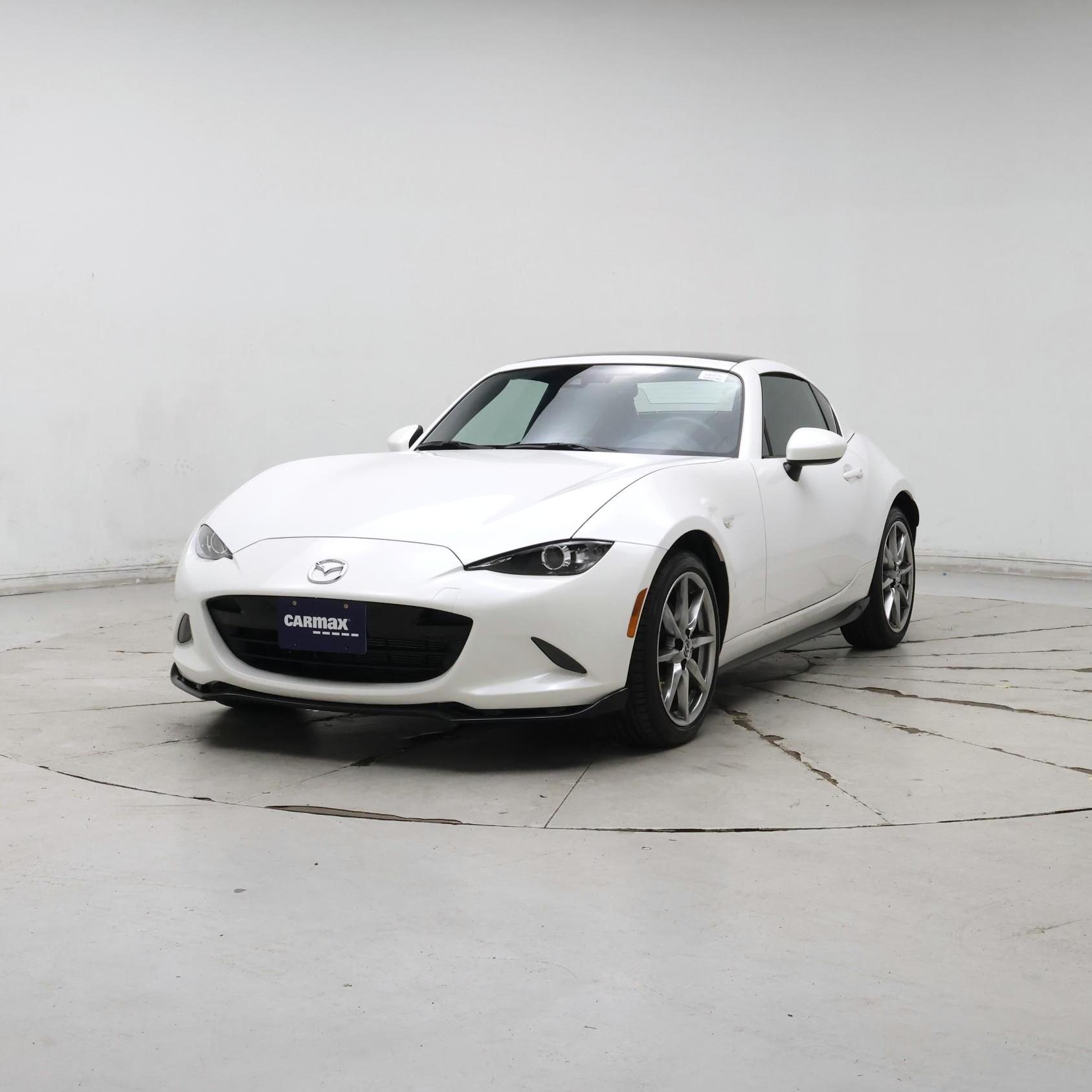 Thumbnail: 2022 Mazda MX-5 Miata - 4