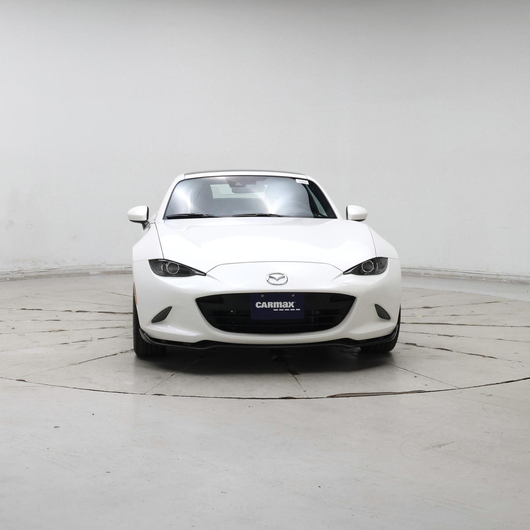 Thumbnail: 2022 Mazda MX-5 Miata - 5