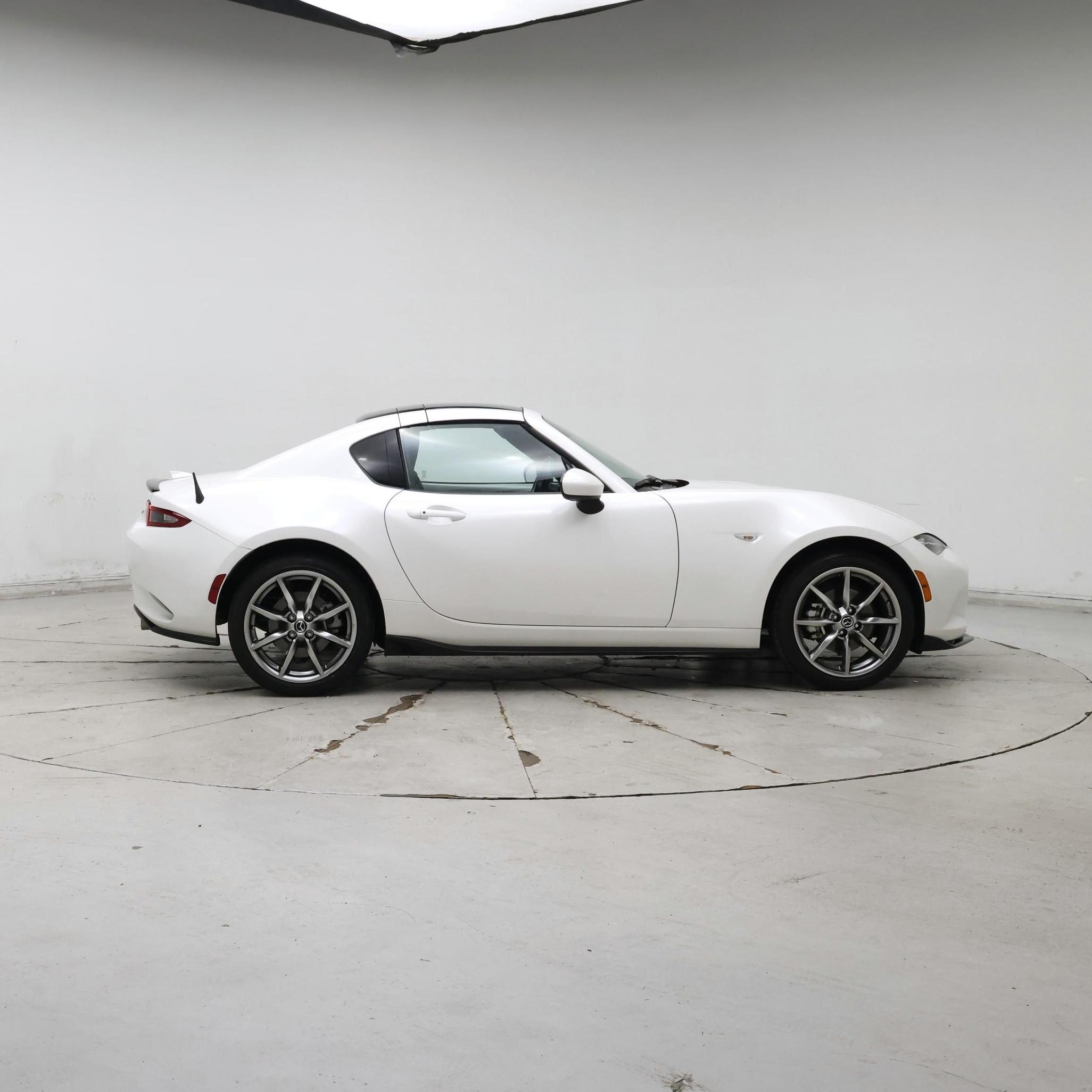 Thumbnail: 2022 Mazda MX-5 Miata - 7