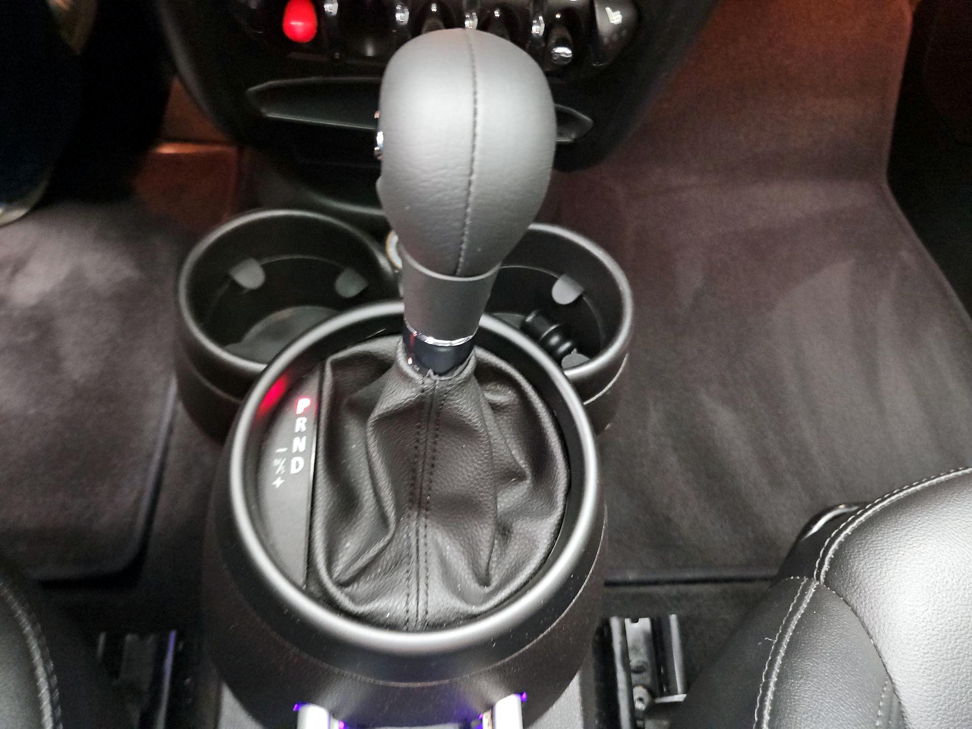 Thumbnail: 2015 MINI Cooper Paceman - 15