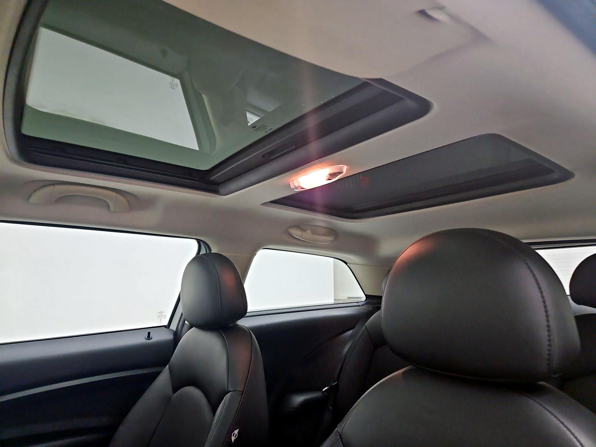 Thumbnail: 2015 MINI Cooper Paceman - 17