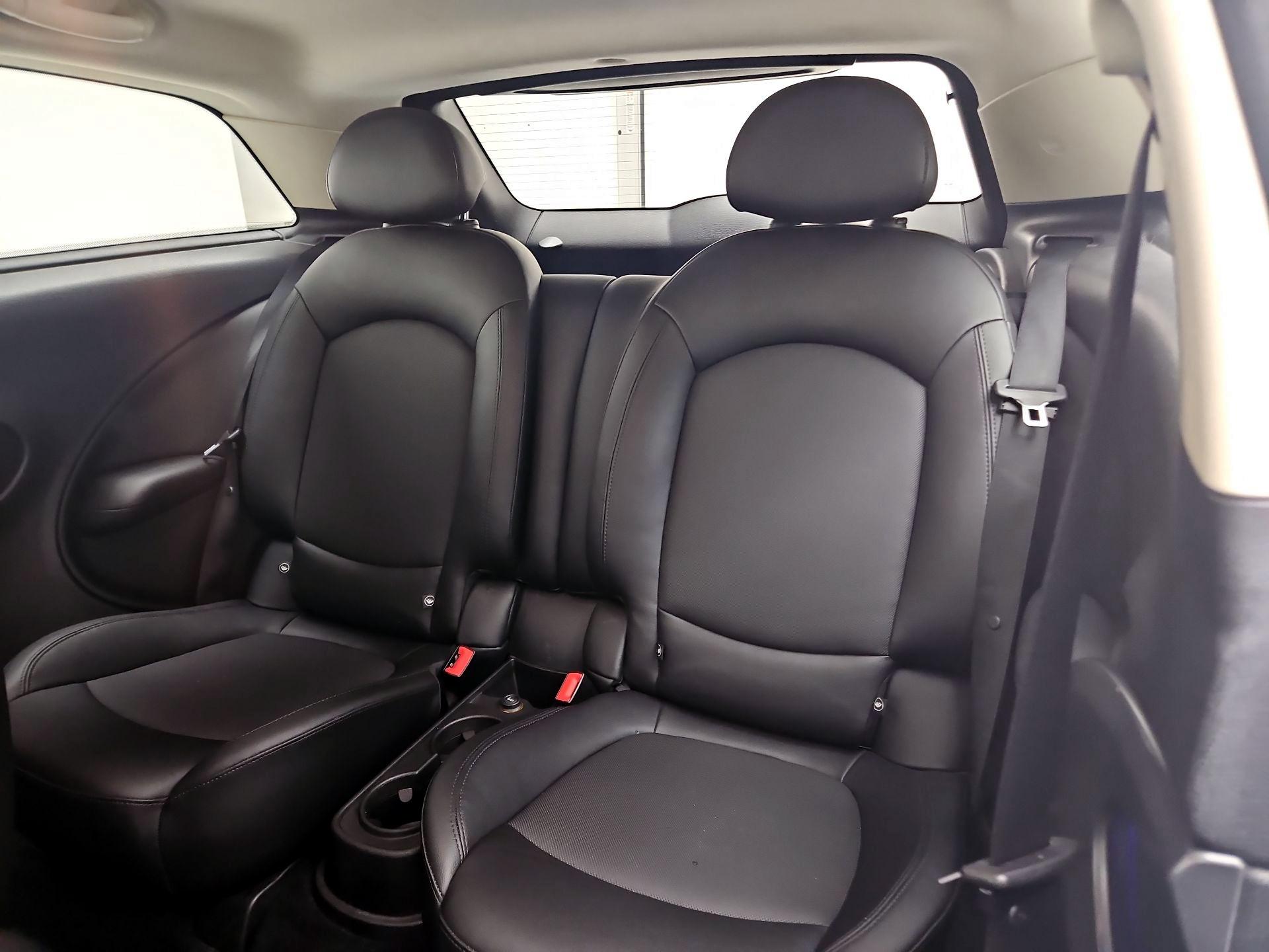 Thumbnail: 2015 MINI Cooper Paceman - 18