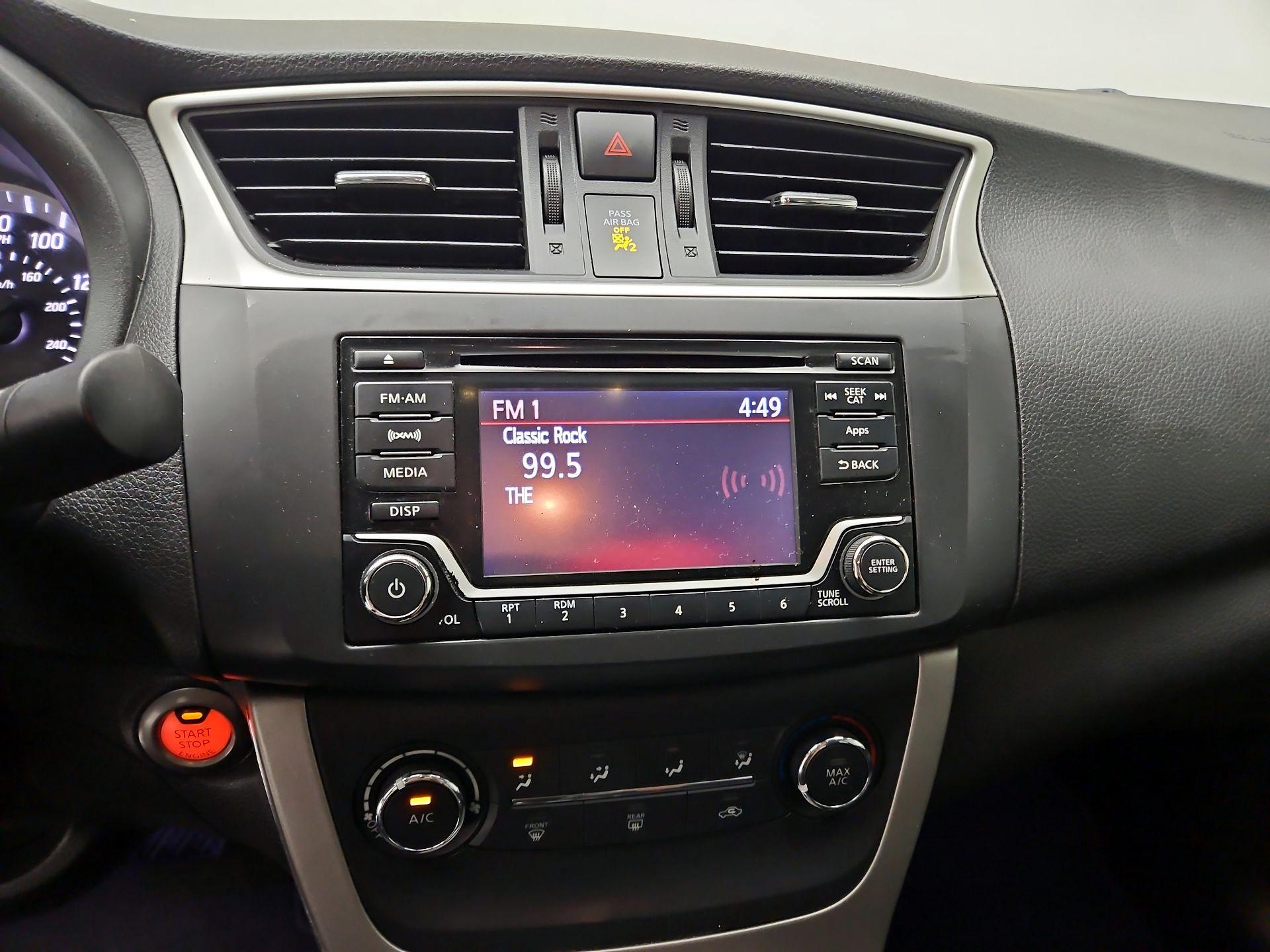 Thumbnail: 2015 Nissan Sentra - 15